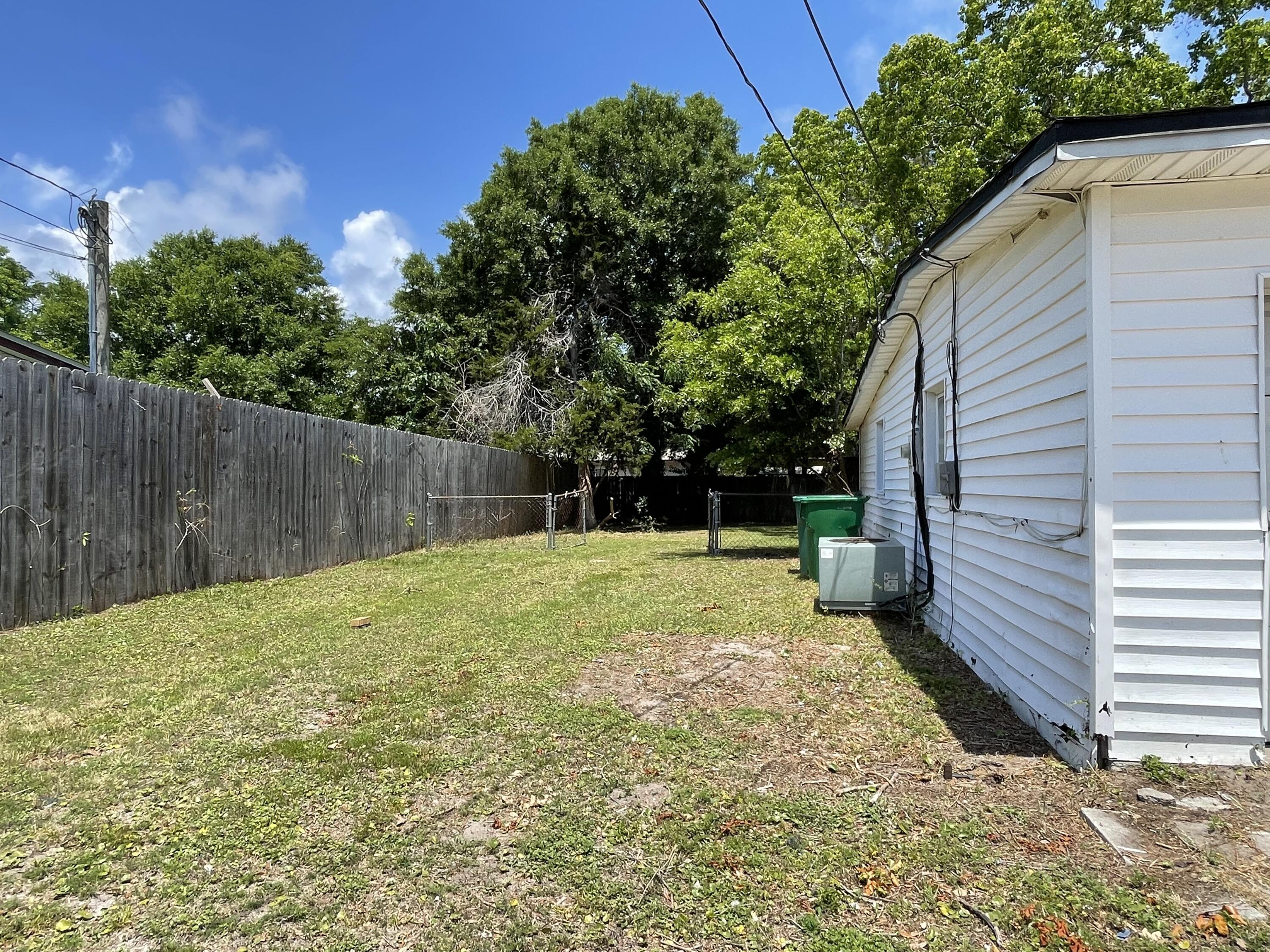 BRYN MAWR PARK 1ST ADDN - Residential