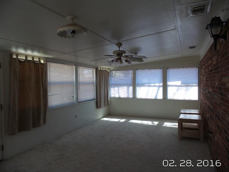 PORT DIXIE - Residential Lease