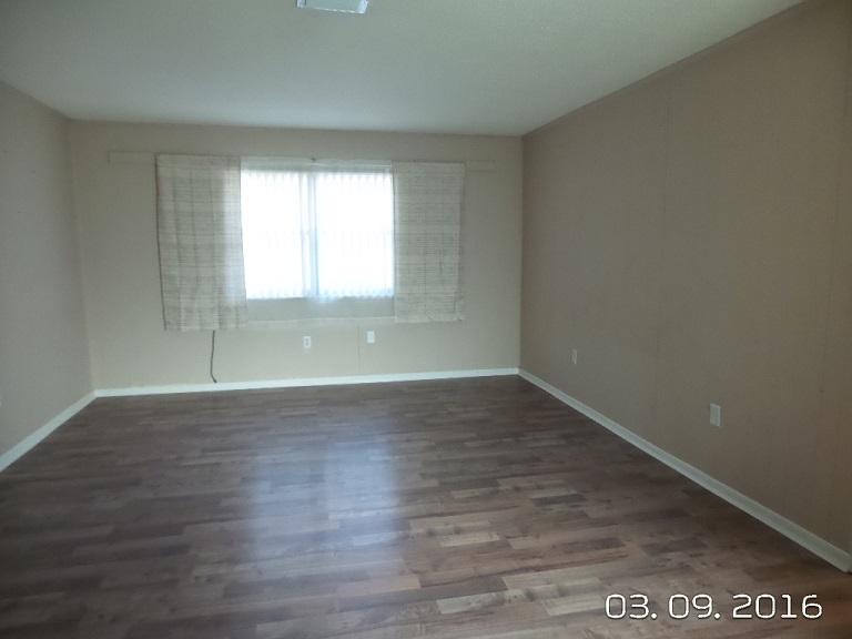 PORT DIXIE - Residential Lease