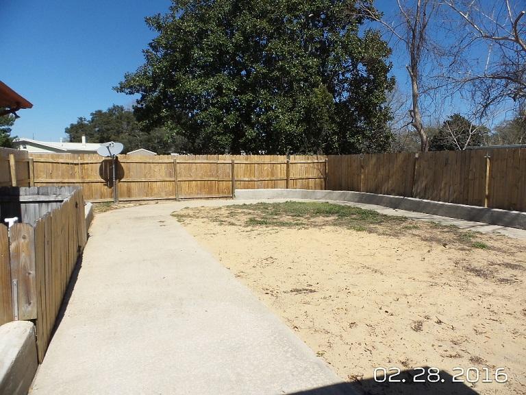 PORT DIXIE - Residential Lease