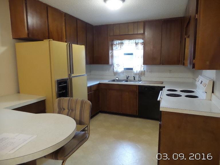 PORT DIXIE - Residential Lease