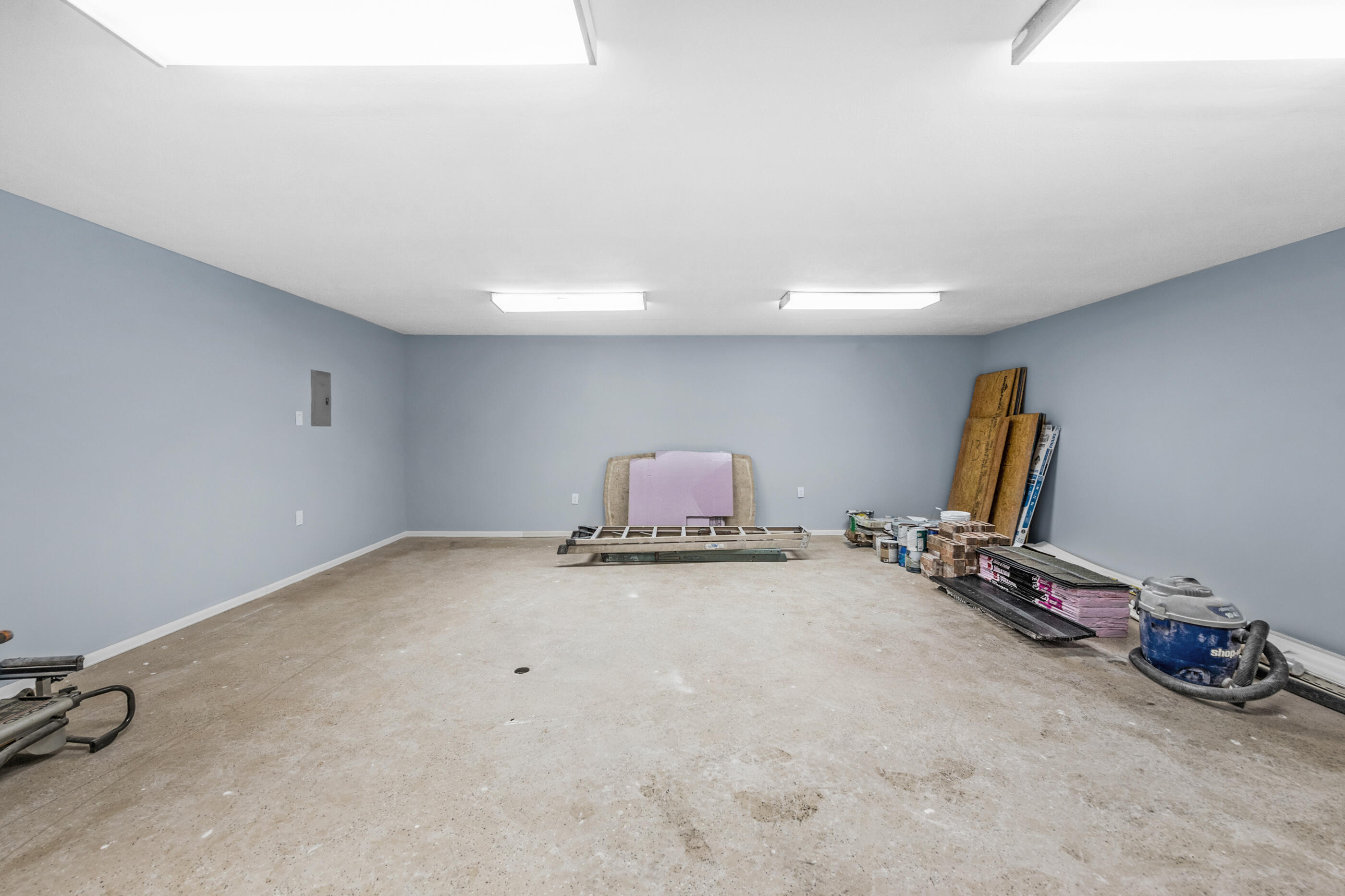 NO RECORDED SUBDIVISION - Residential