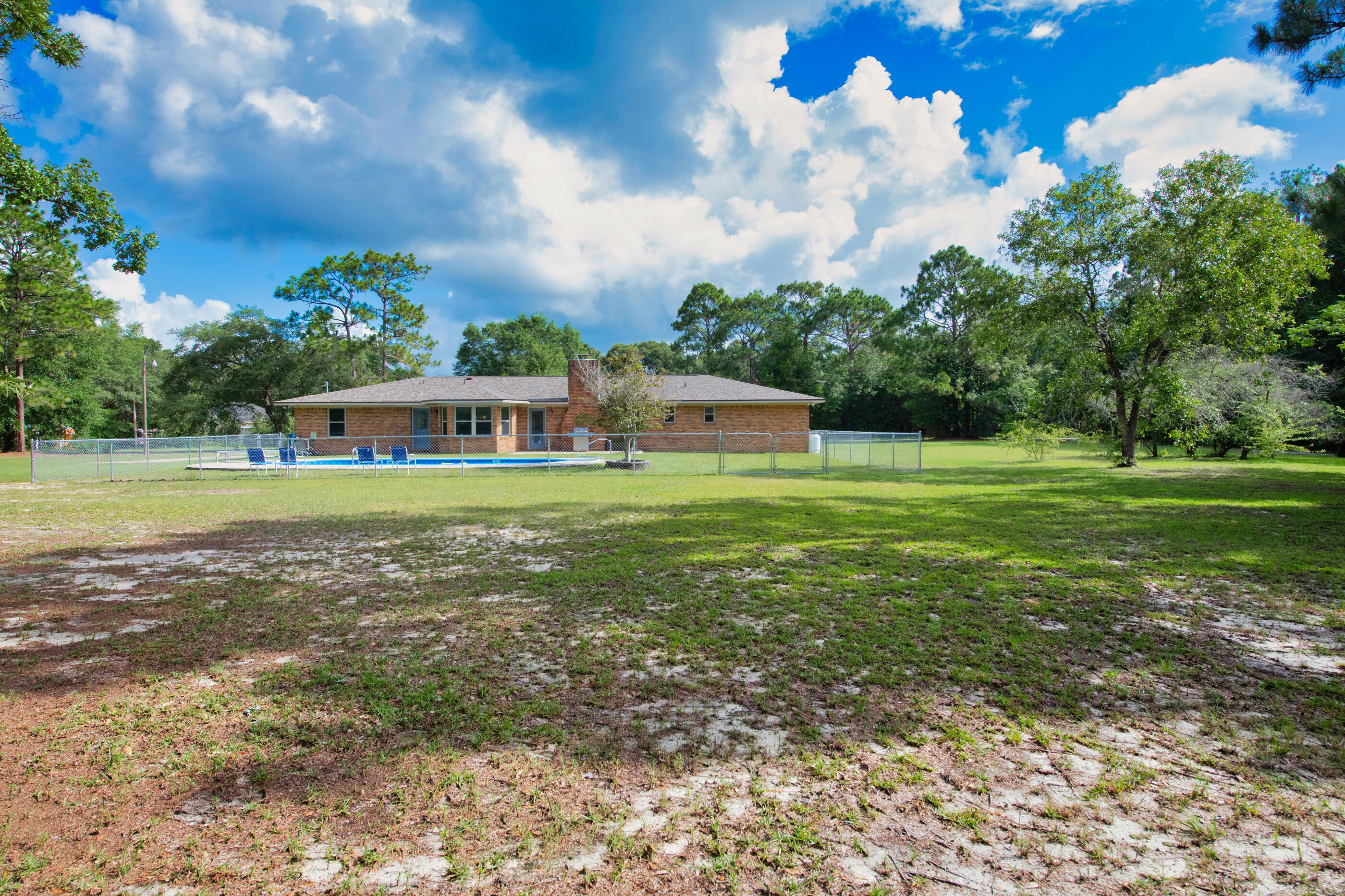 NO RECORDED SUBDIVISION - Residential