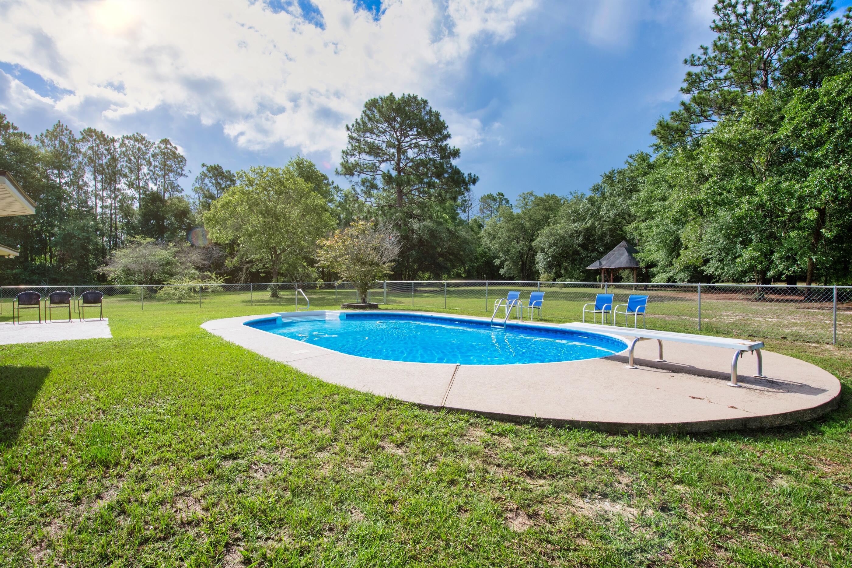 NO RECORDED SUBDIVISION - Residential