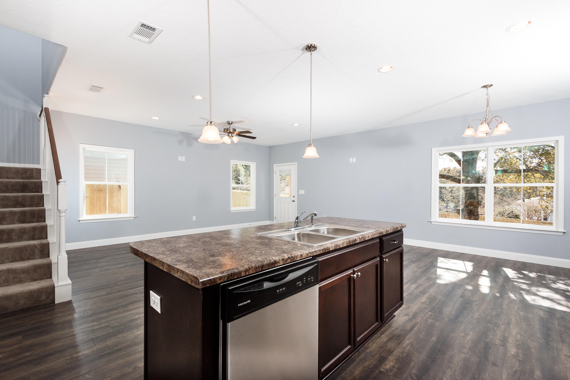 SHILOH PLACE T/H - Residential