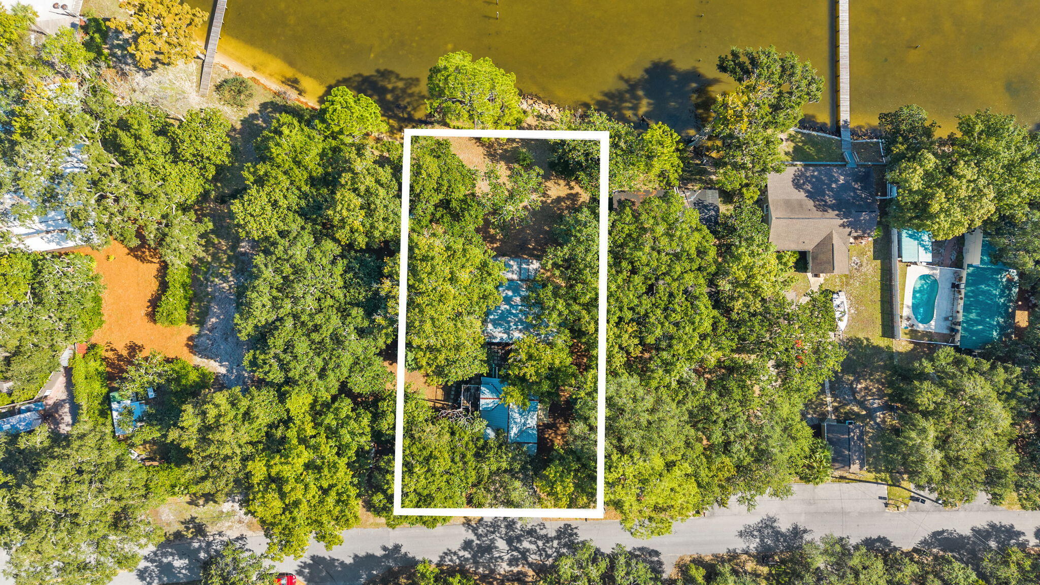 NO RECORDED SUBDIVISION - Residential