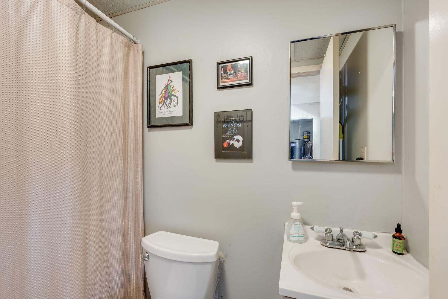 EASTWOOD 6TH ADDN - Residential