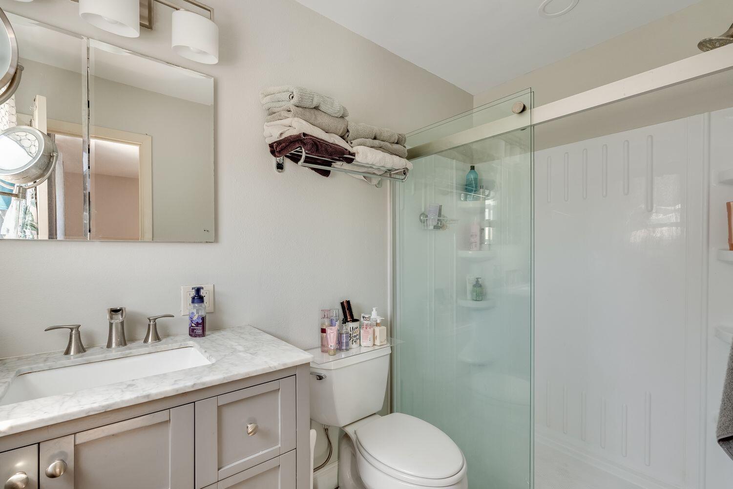 EASTWOOD 6TH ADDN - Residential