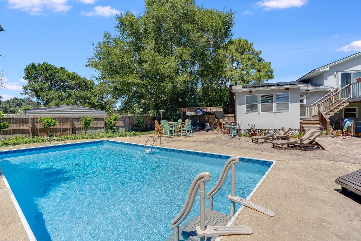 EASTWOOD 6TH ADDN - Residential