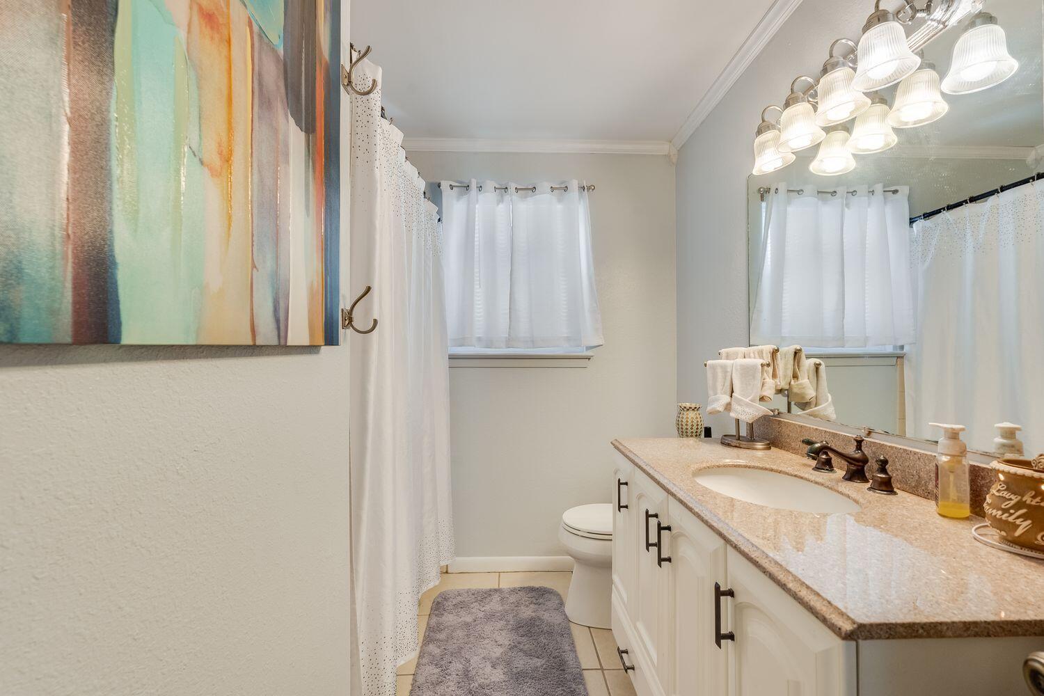 EASTWOOD 6TH ADDN - Residential