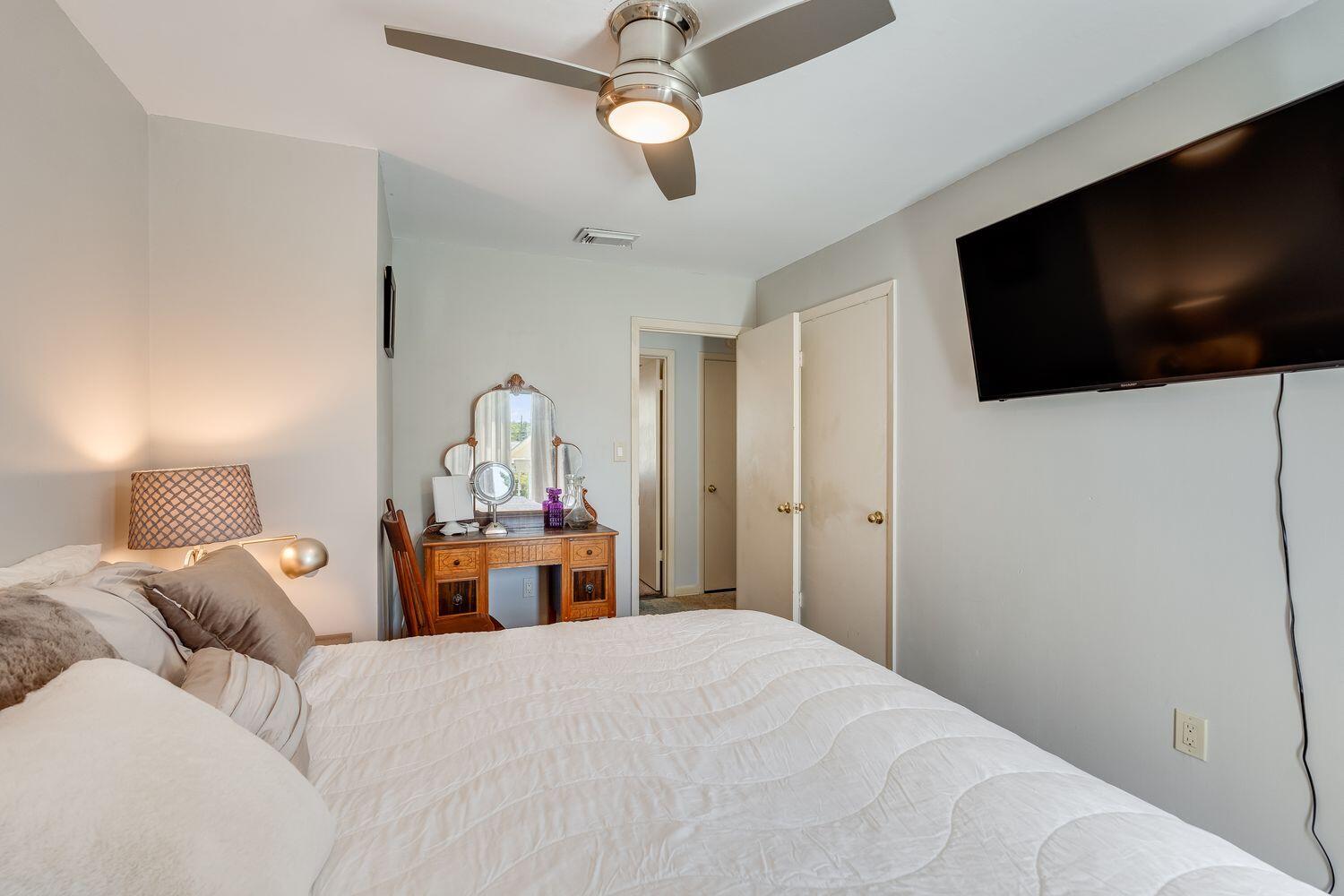 EASTWOOD 6TH ADDN - Residential