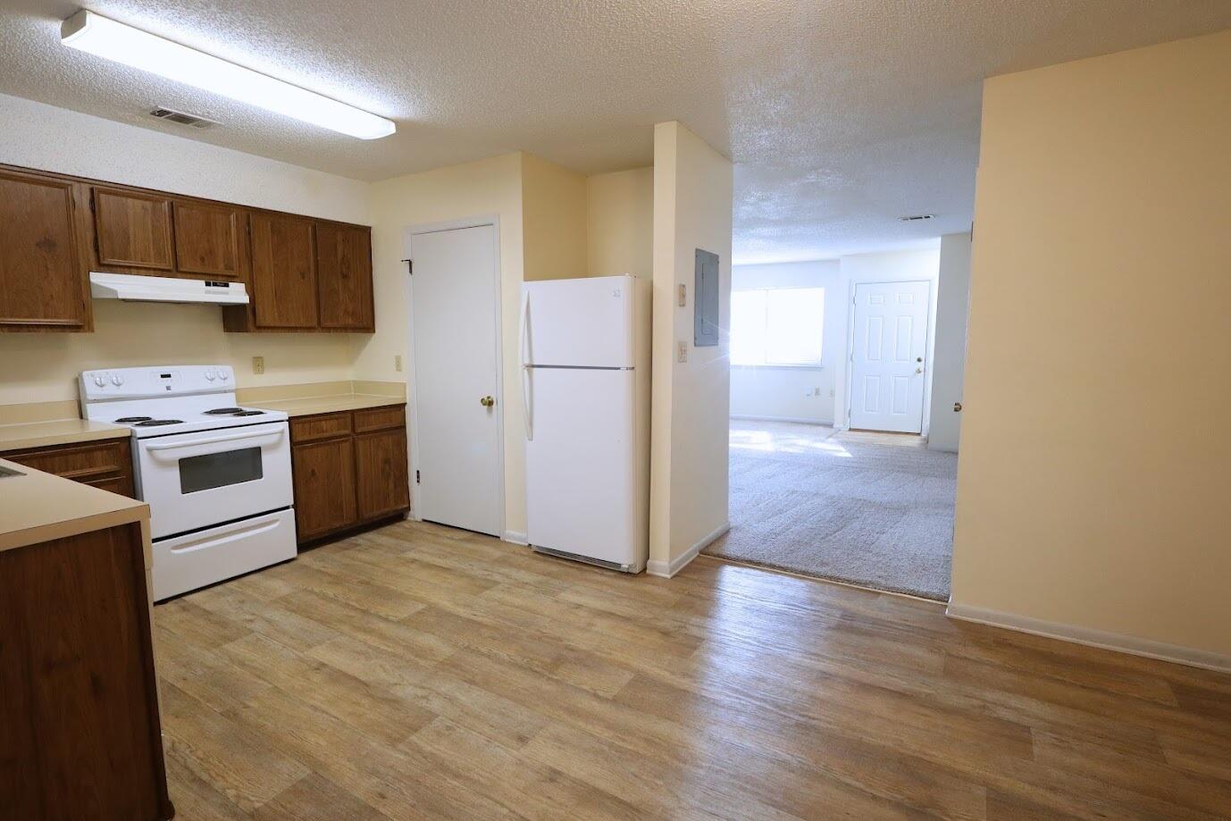 LIVEOAK S/D - Residential Lease