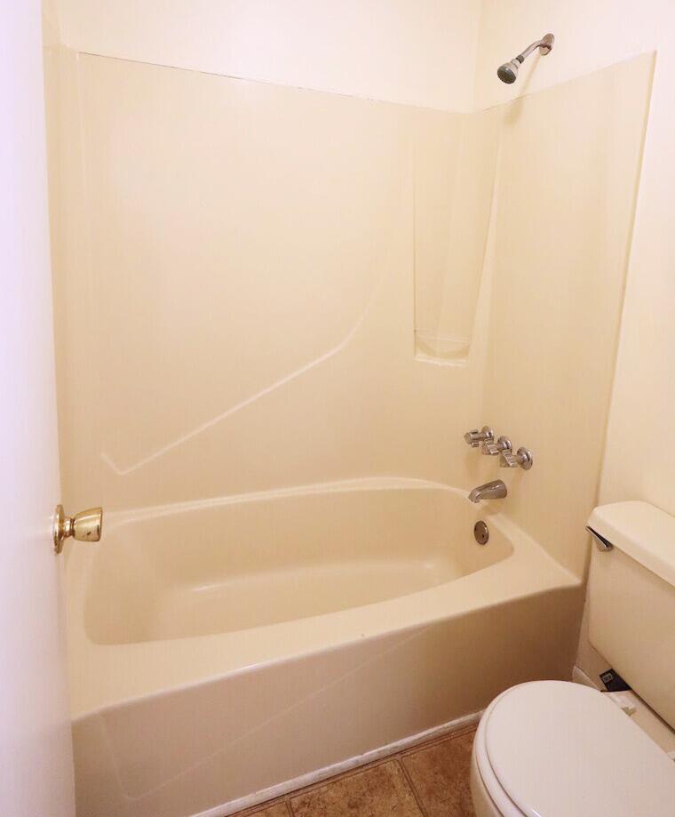 LIVEOAK S/D - Residential Lease