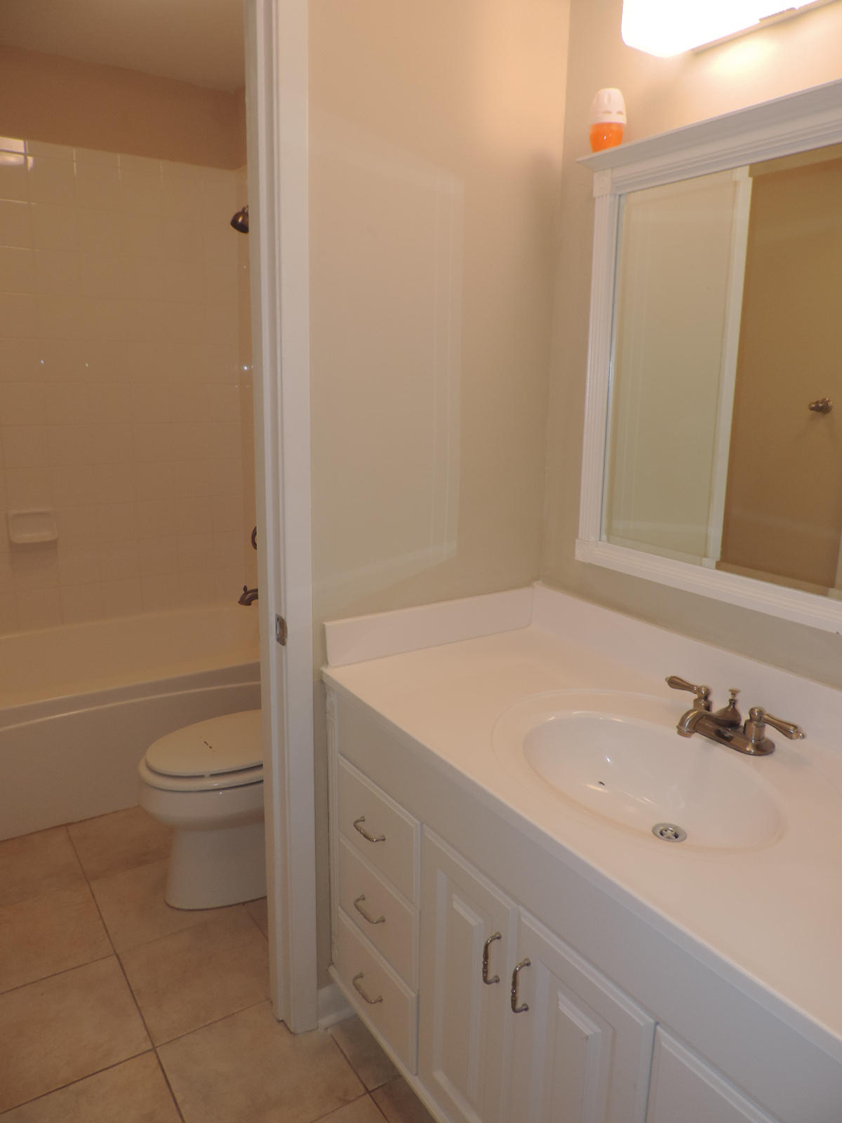 Sandpiper Village Condo - Residential