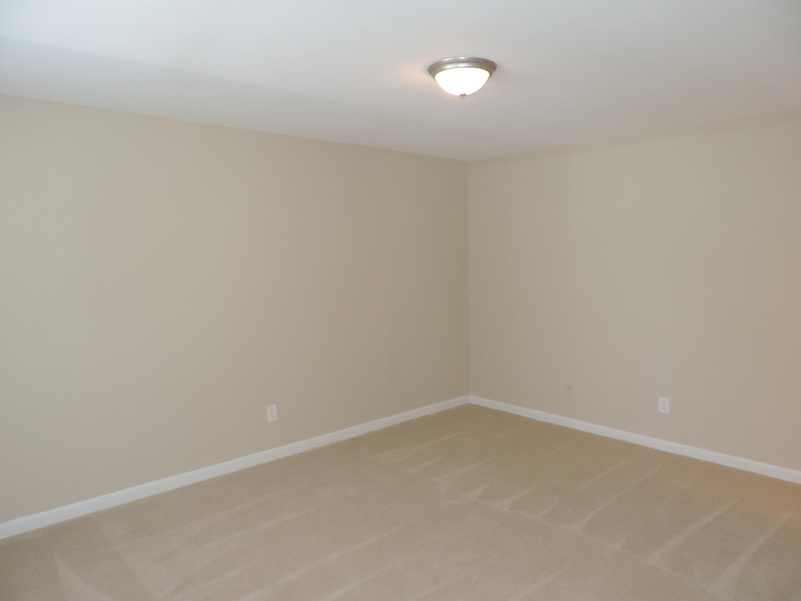 Sandpiper Village Condo - Residential