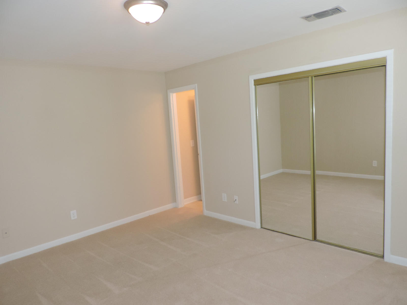 Sandpiper Village Condo - Residential