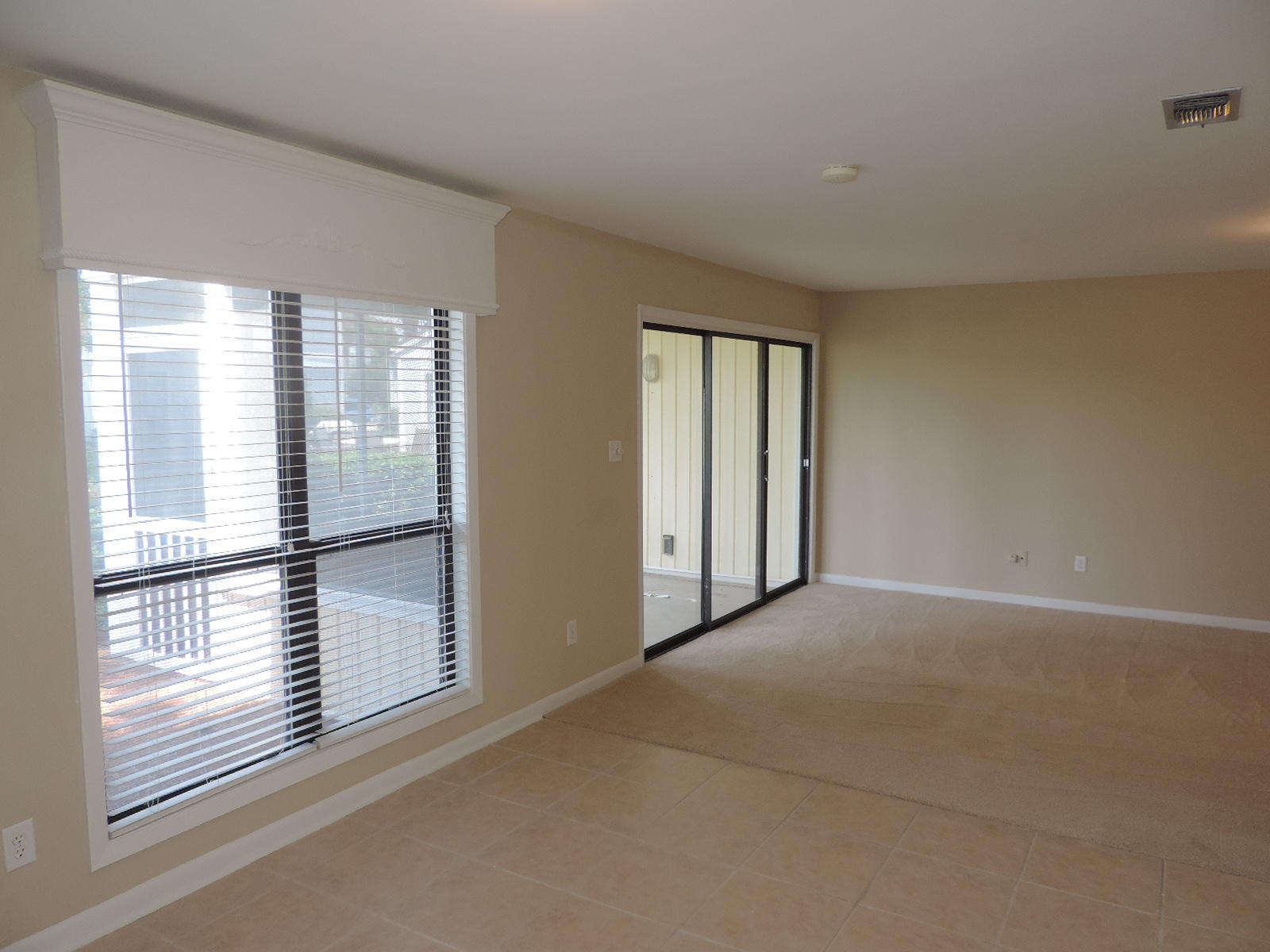 Sandpiper Village Condo - Residential