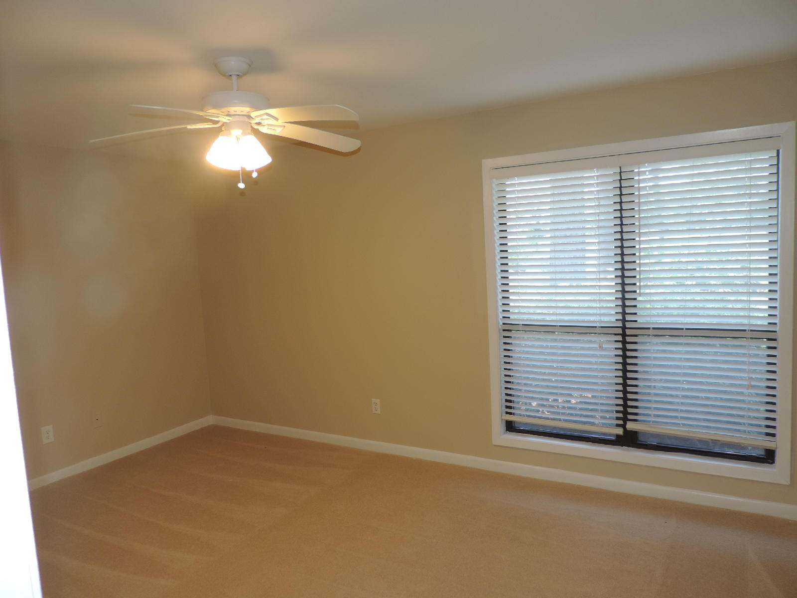 Sandpiper Village Condo - Residential