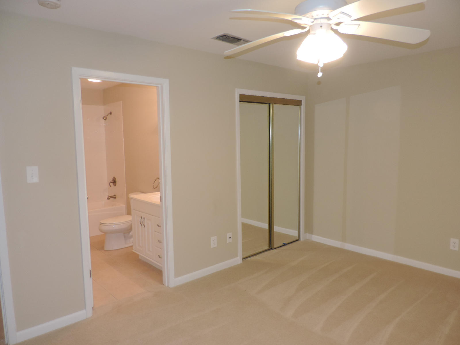 Sandpiper Village Condo - Residential