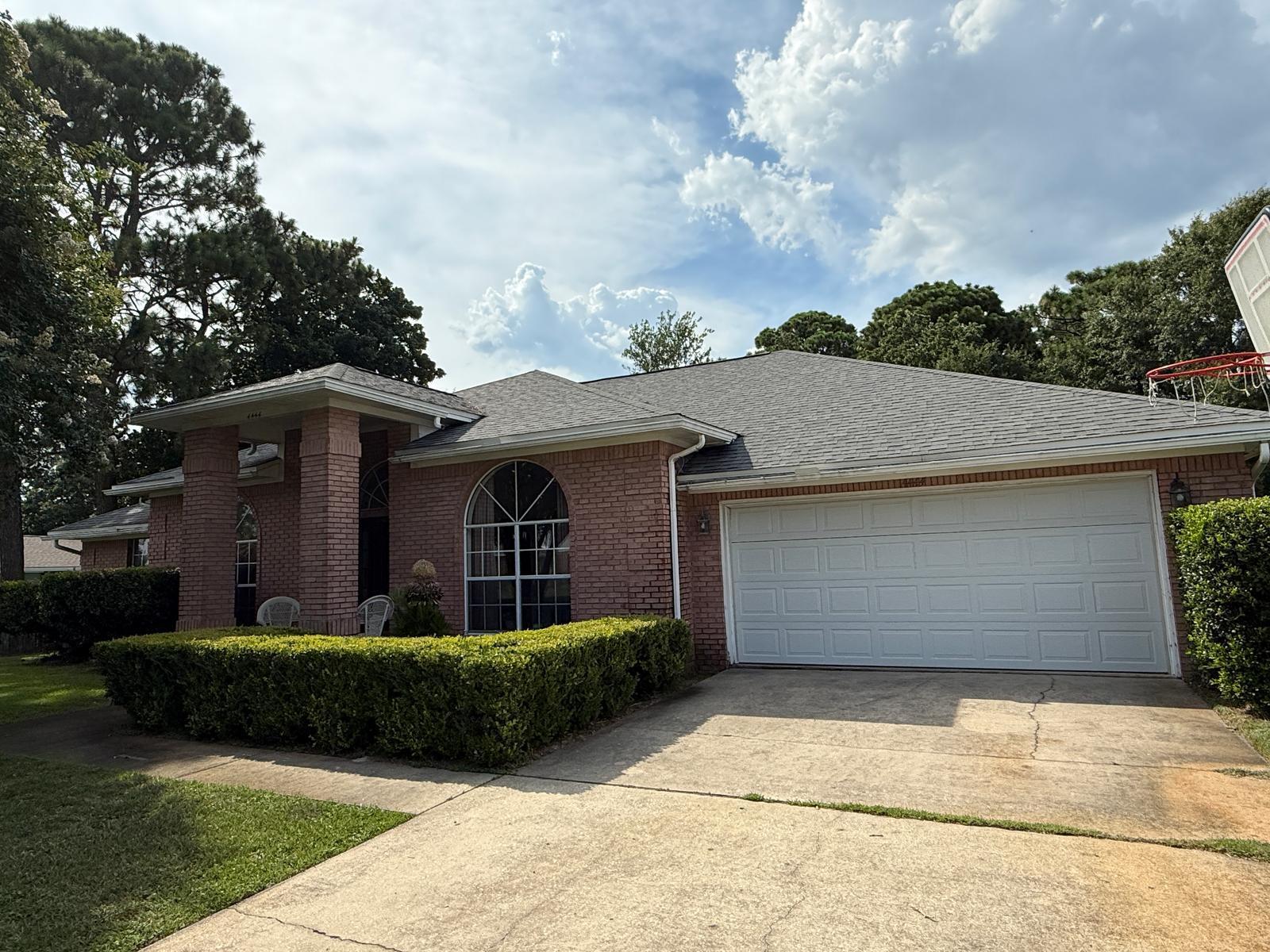 SOUTHMINSTER VILLAGE - Residential Lease