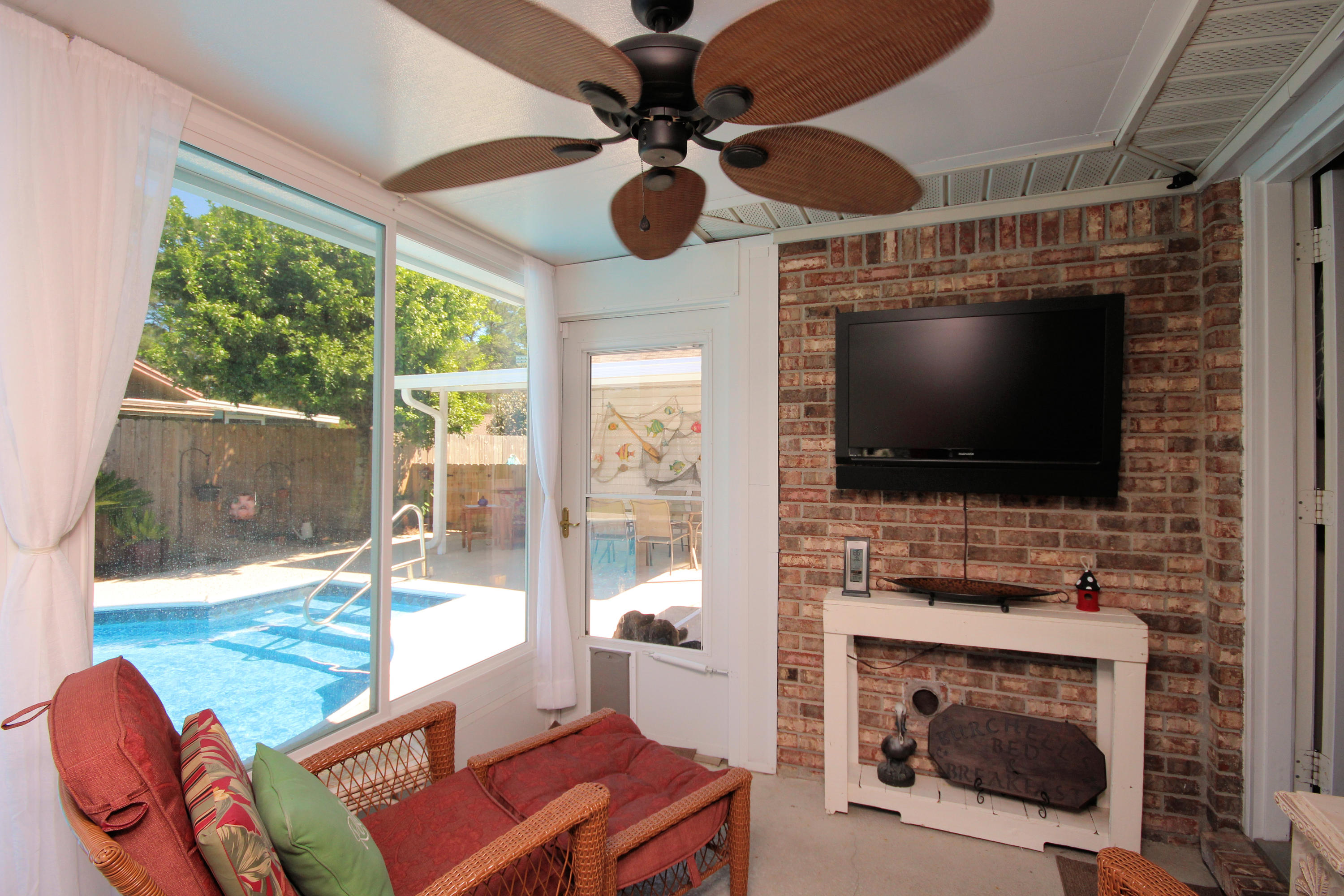 TANGLEWOOD S/D 2ND ADDN - Residential