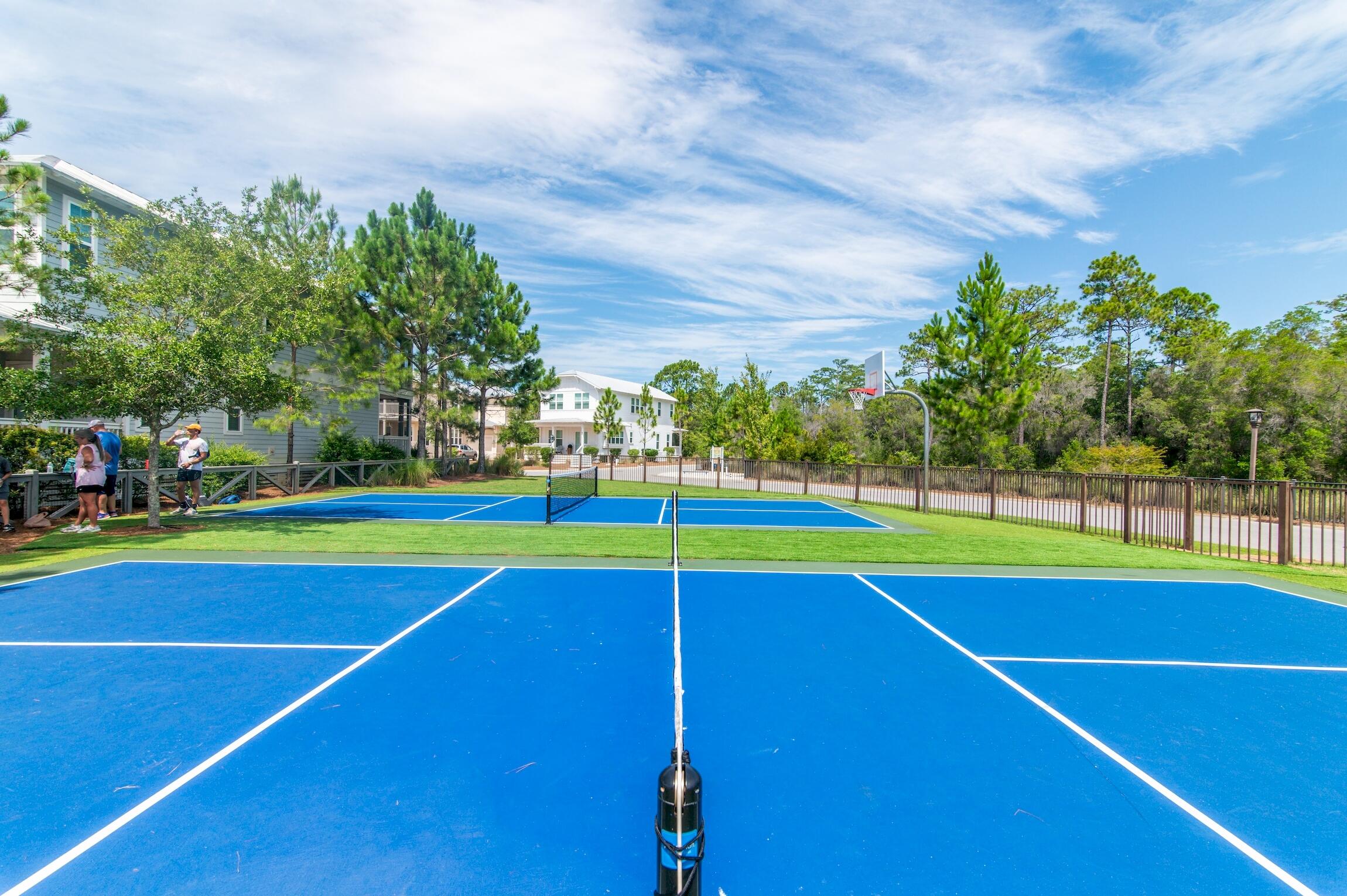NATUREWALK AT SEAGROVE - Residential
