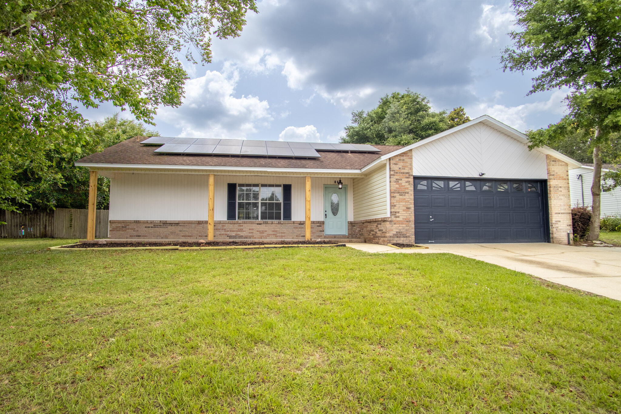NORTHVIEW ESTATES 3RD ADDN - Residential