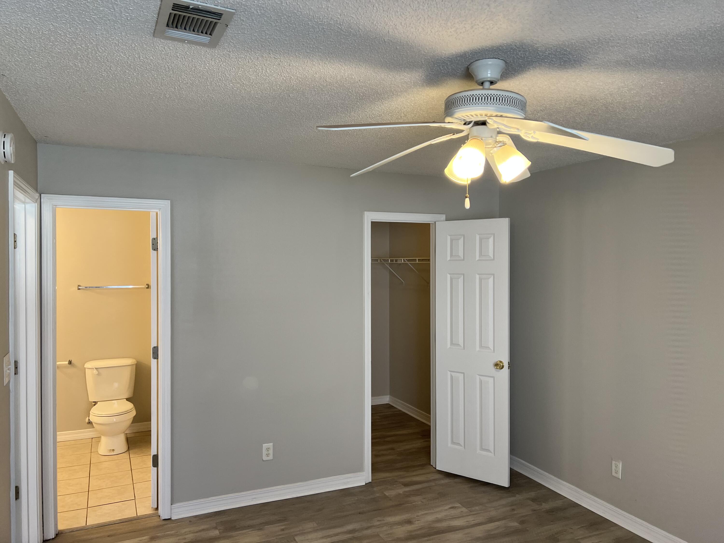 ENCHANTED ESTATES - Residential Lease
