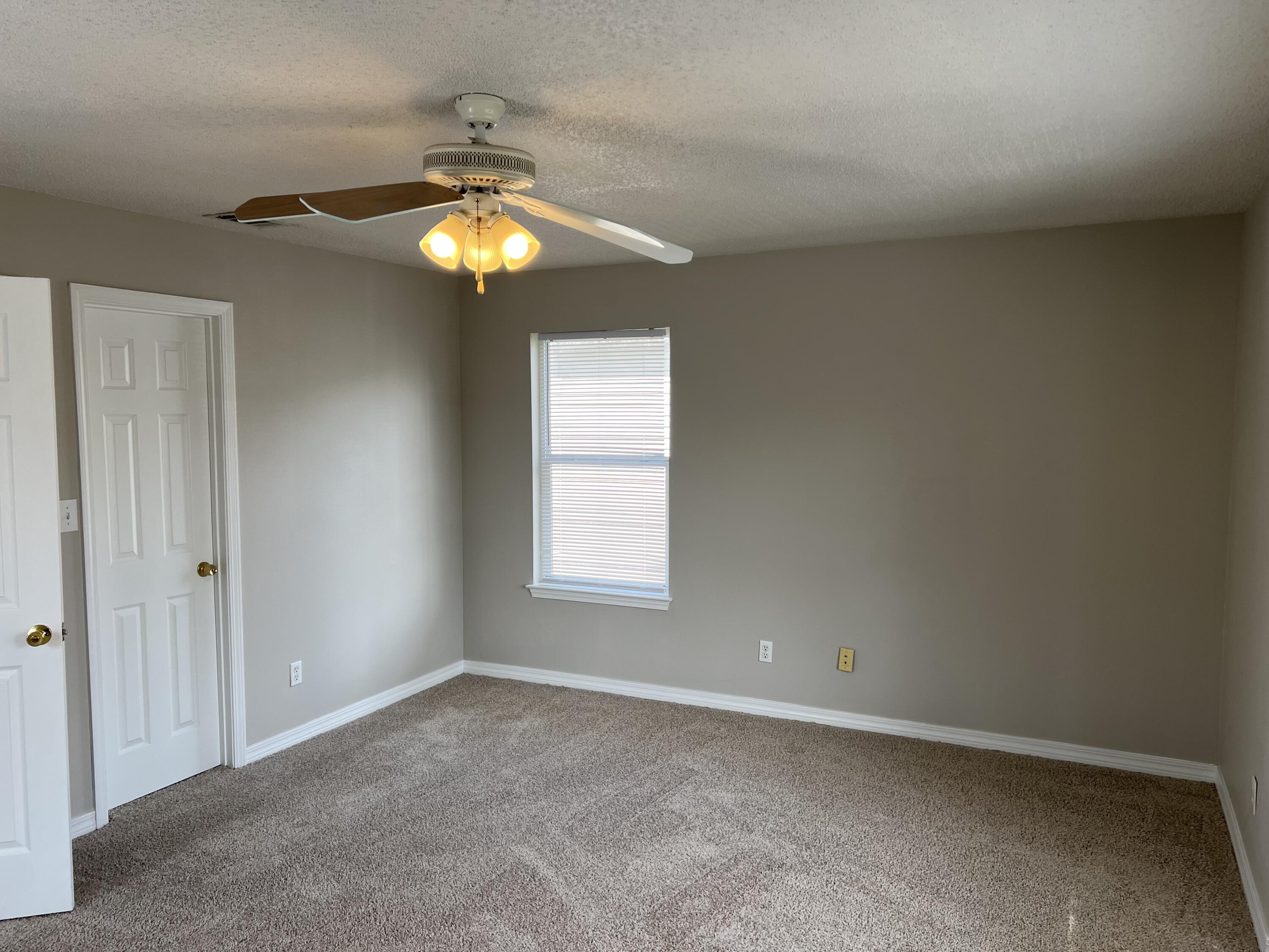 ENCHANTED ESTATES - Residential Lease