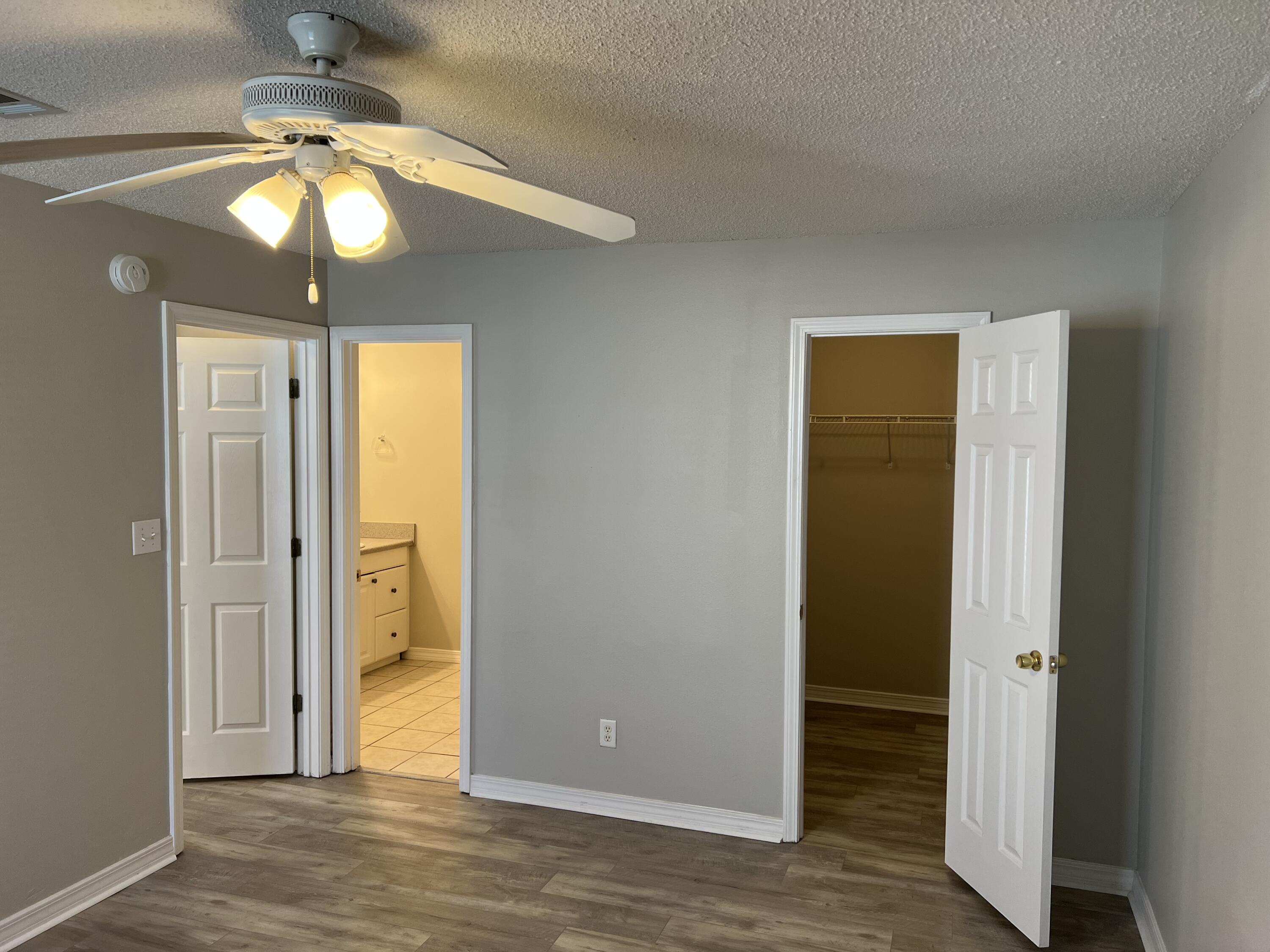 ENCHANTED ESTATES - Residential Lease