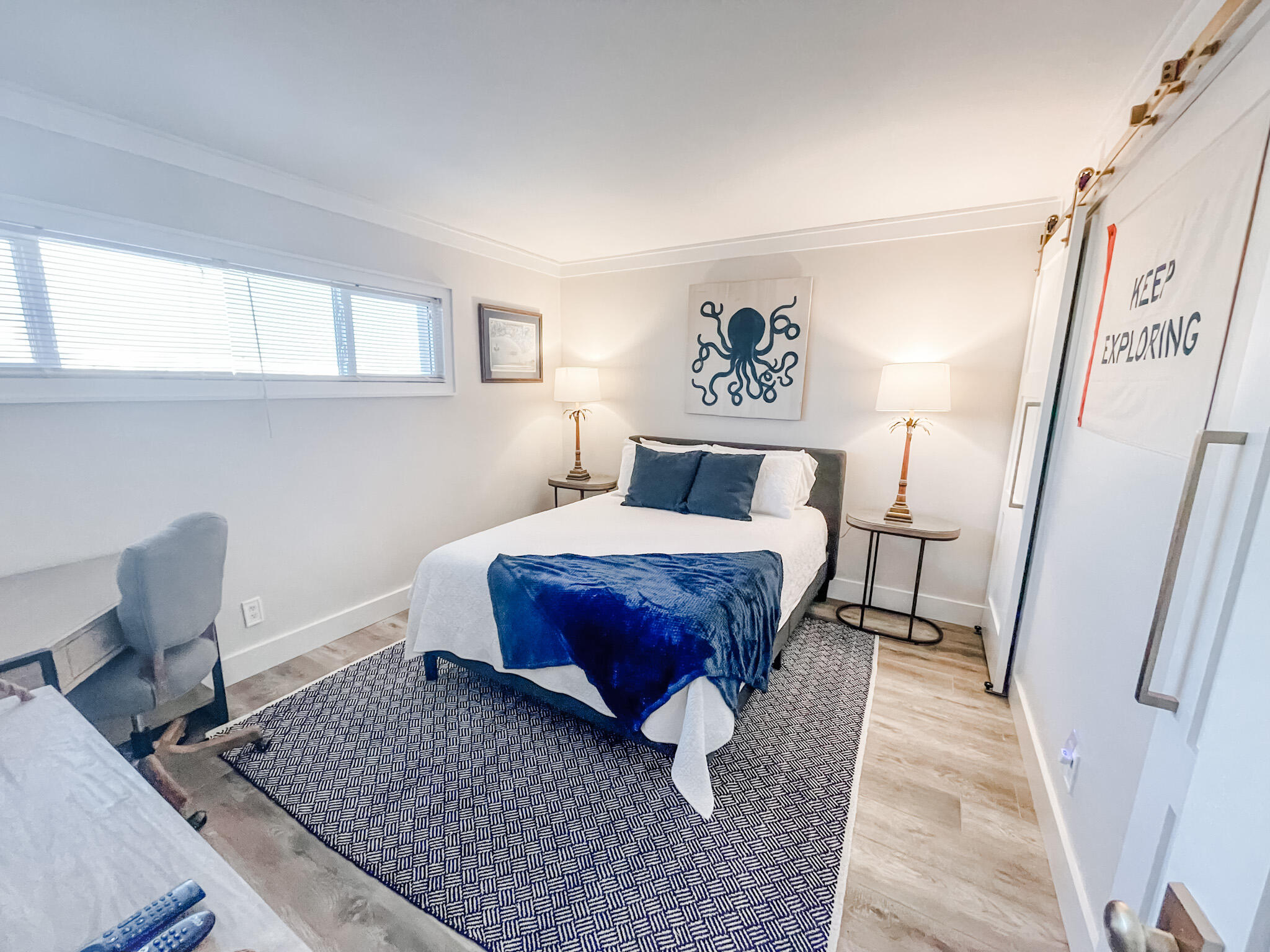 HOLIDAY SURF & RACQUET CLUB - Residential