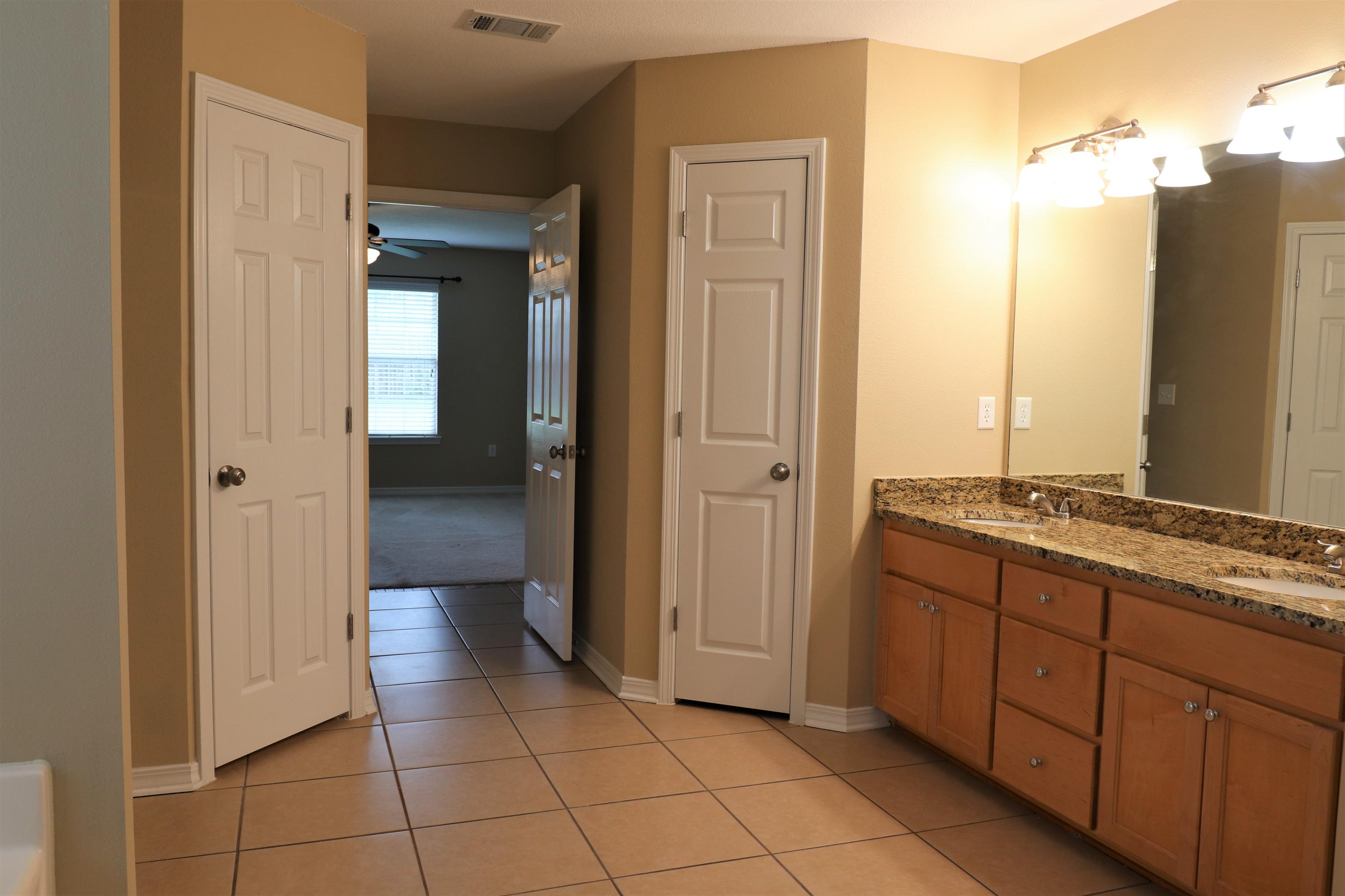 LEE FARMS PH I - Residential