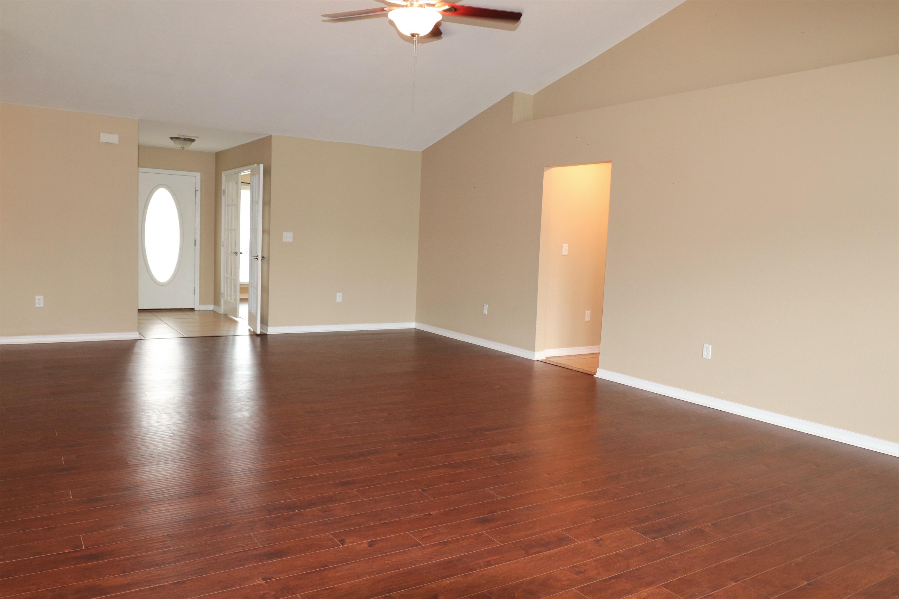 LEE FARMS PH I - Residential