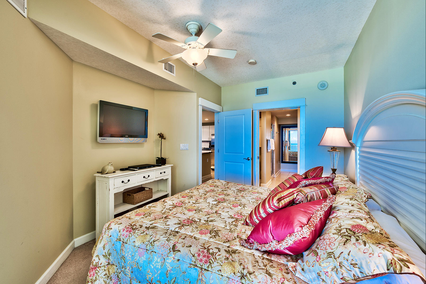 GRAND PANAMA BEACH RESORTS - Residential