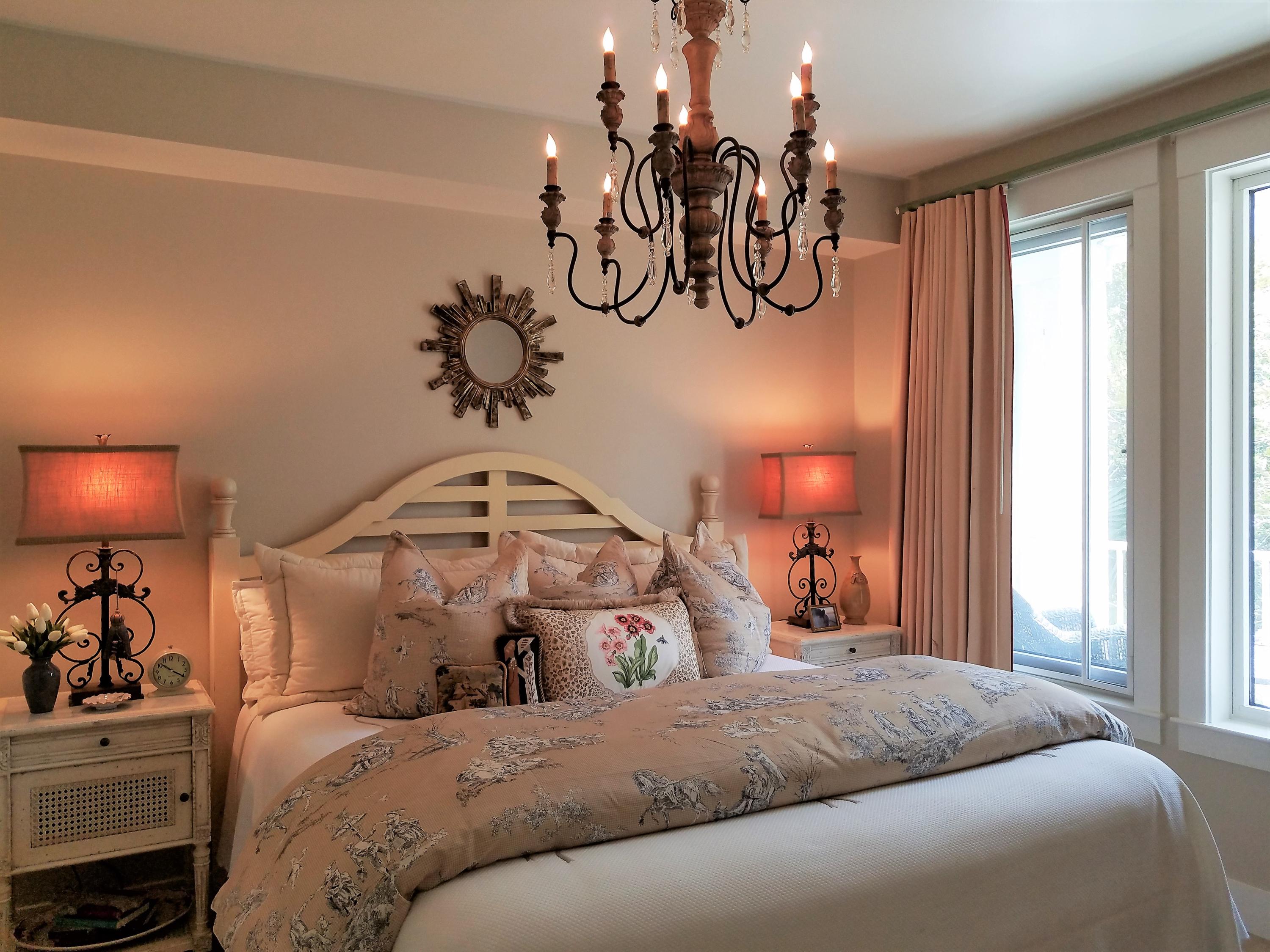 PILOT HOUSE - Residential