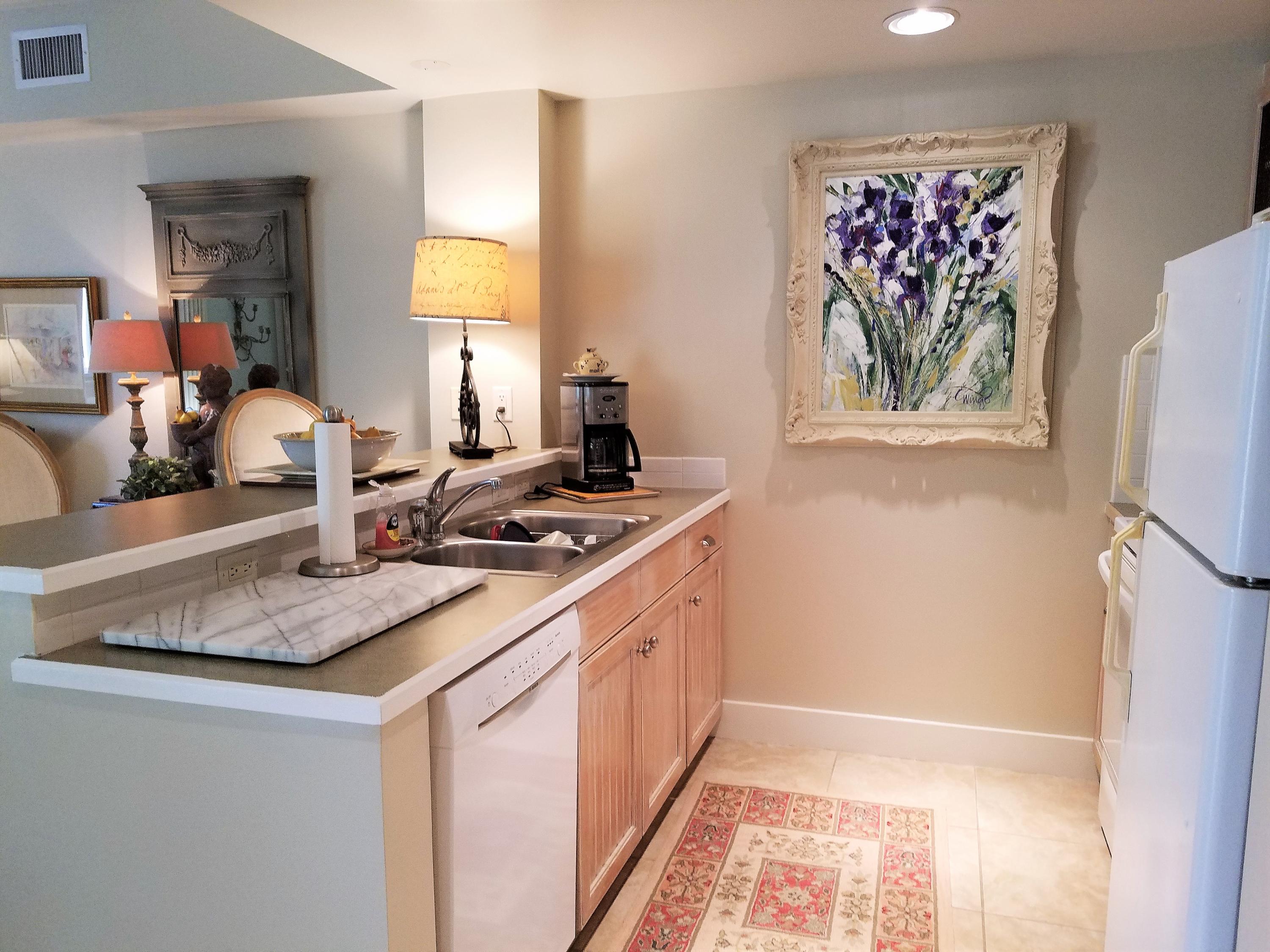 PILOT HOUSE - Residential