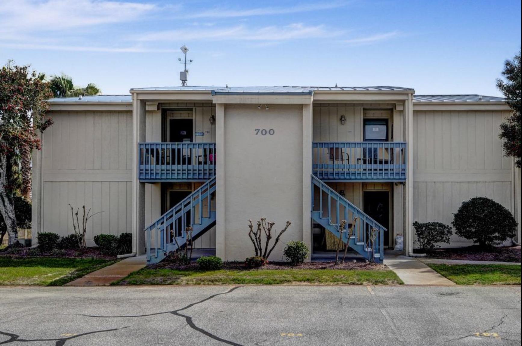 CHATEAU LA MER CONDO 2 - Residential