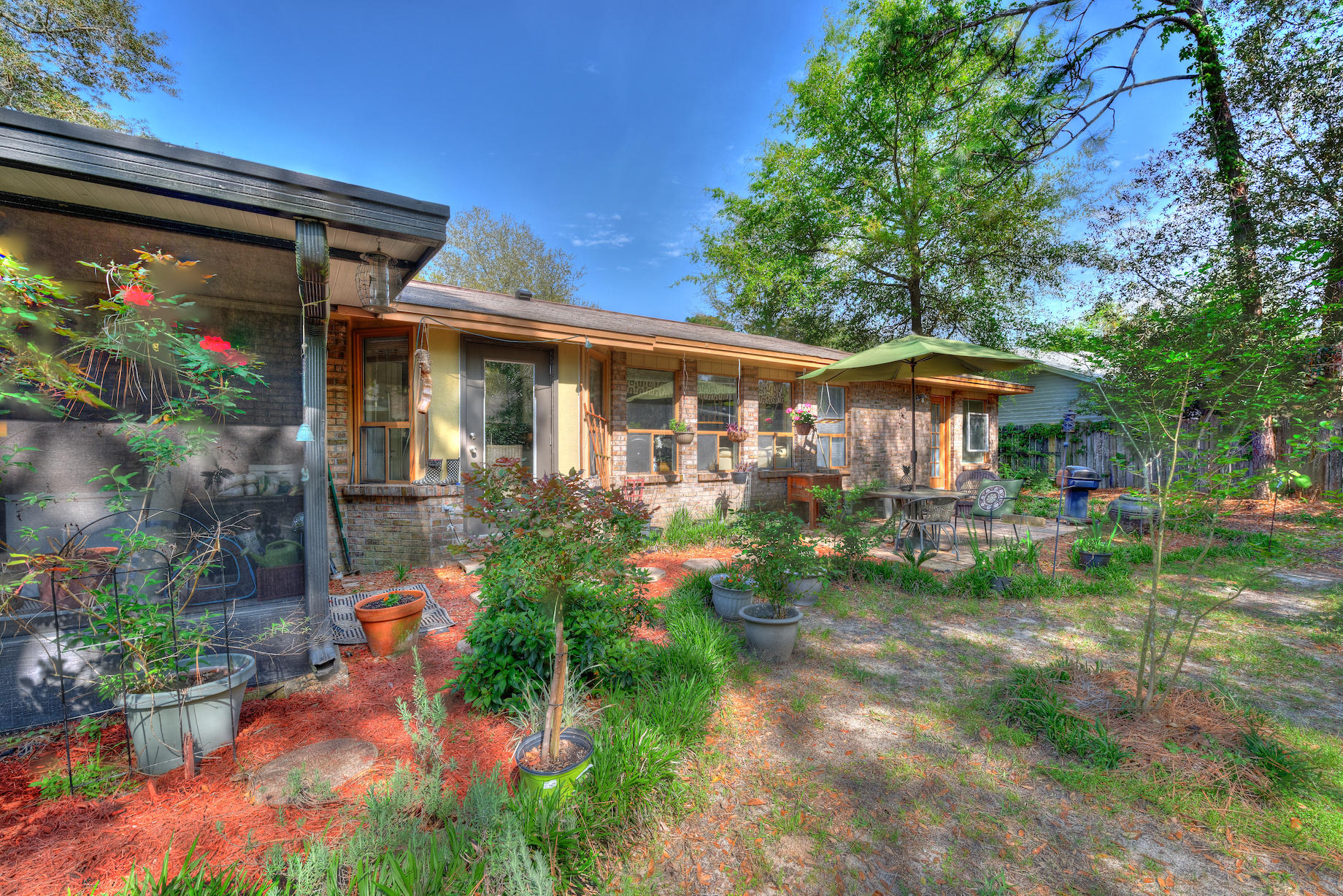 CARIBBEAN VILLAGE 1C - Residential Lease