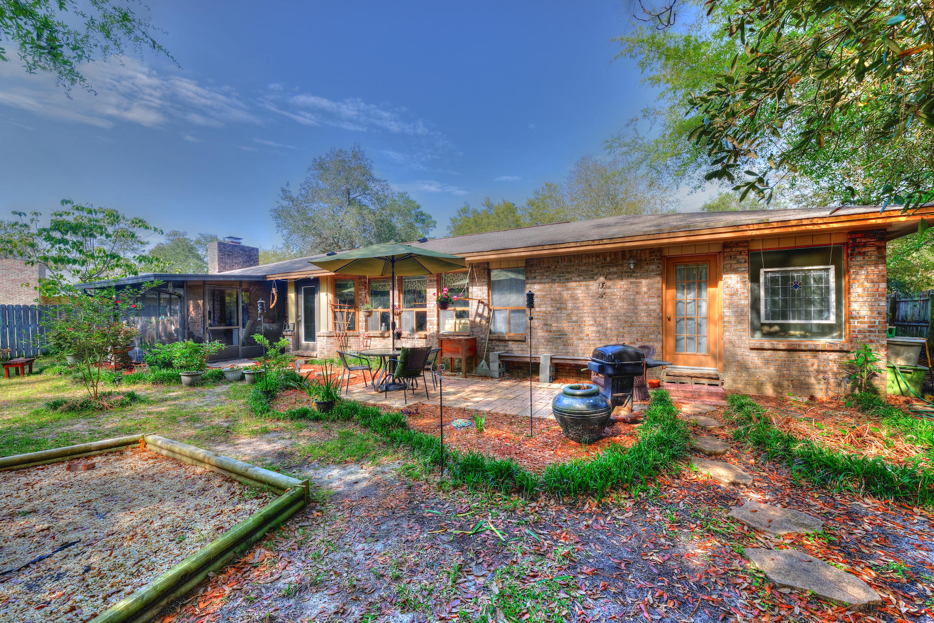 CARIBBEAN VILLAGE 1C - Residential Lease