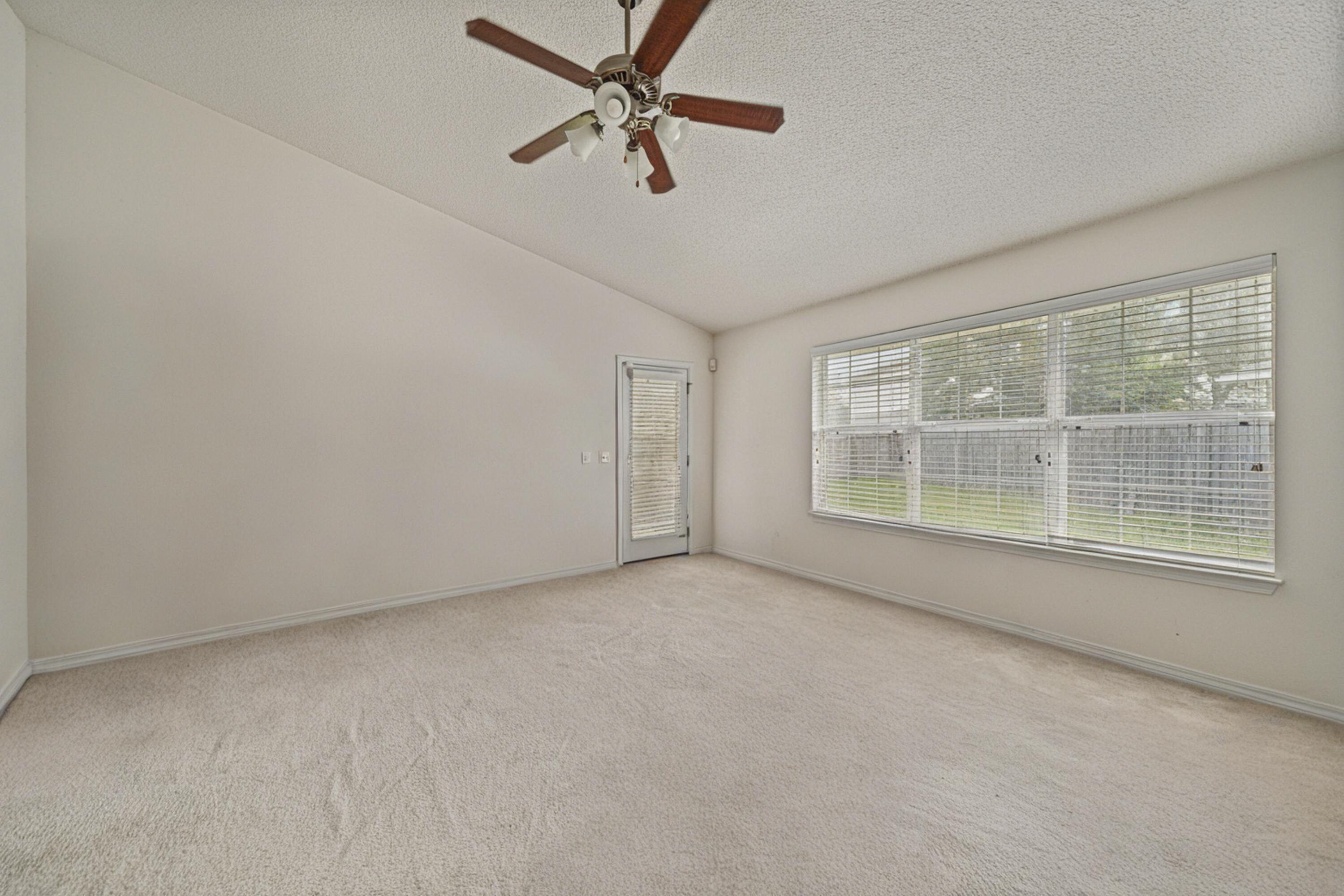 IRON GATE - Residential