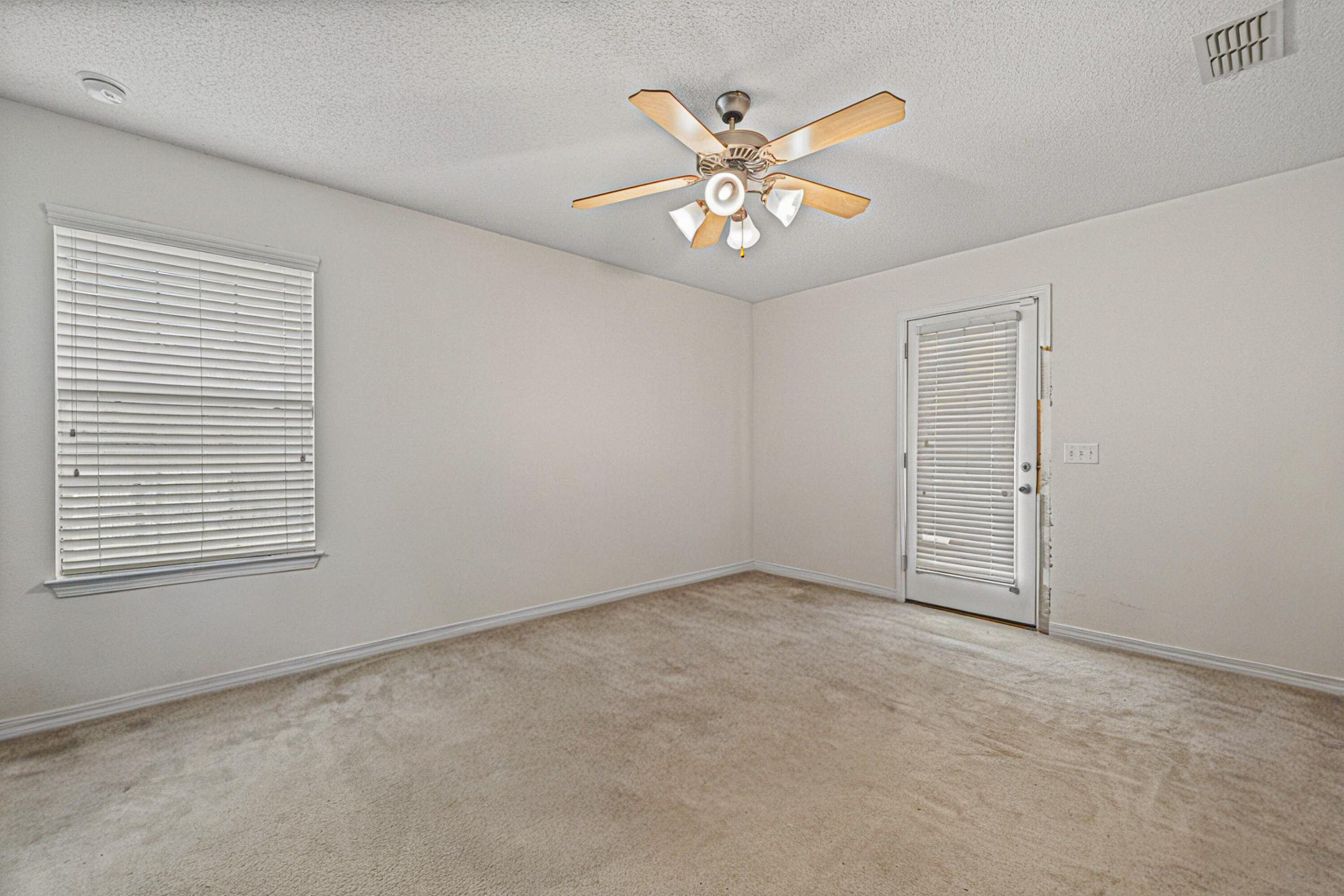 IRON GATE - Residential