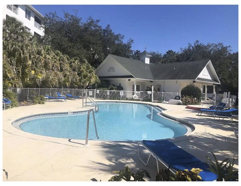 THE FLORIDA CLUB - Residential