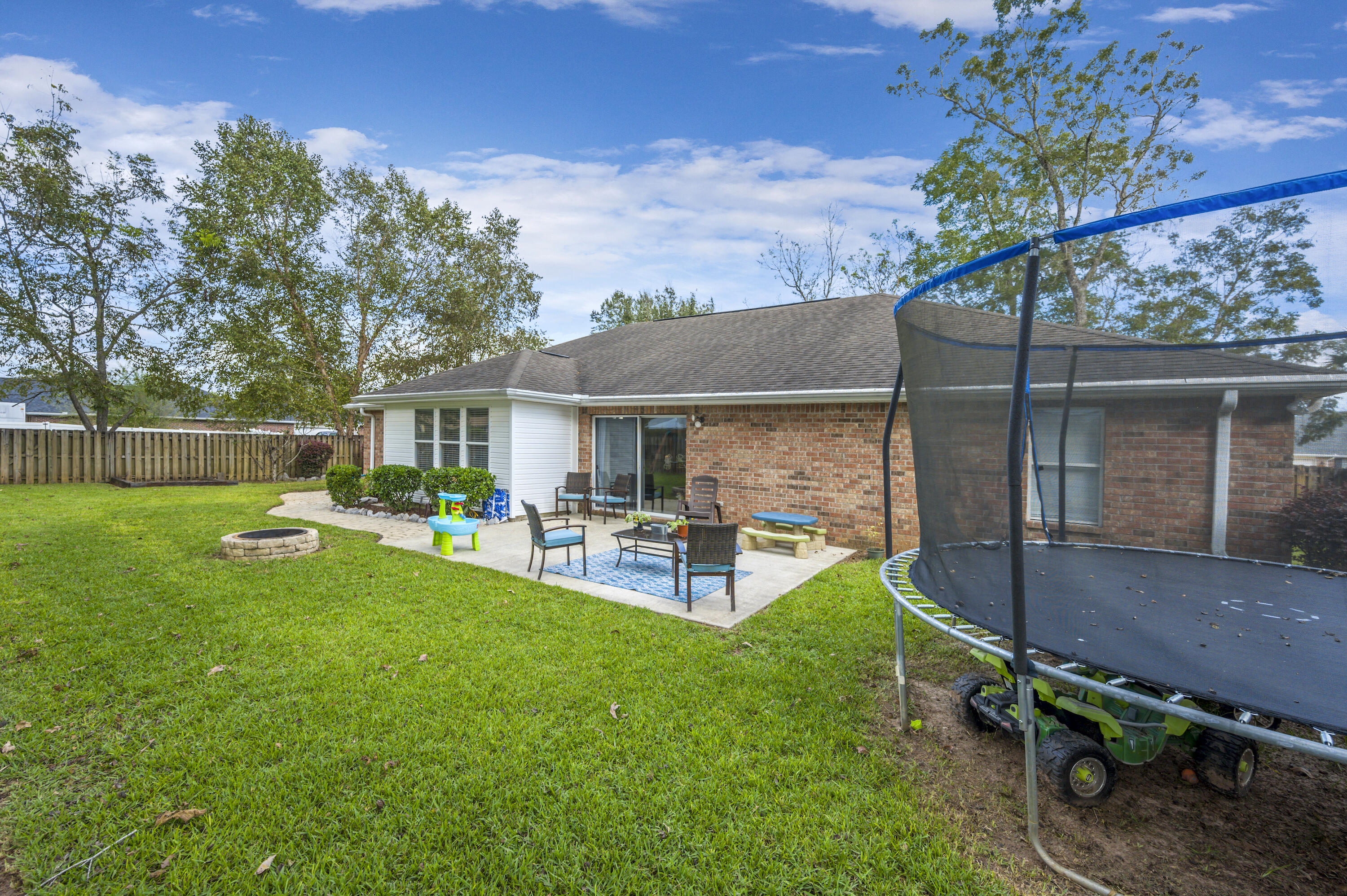 BROOKE ESTATES PH I - Residential