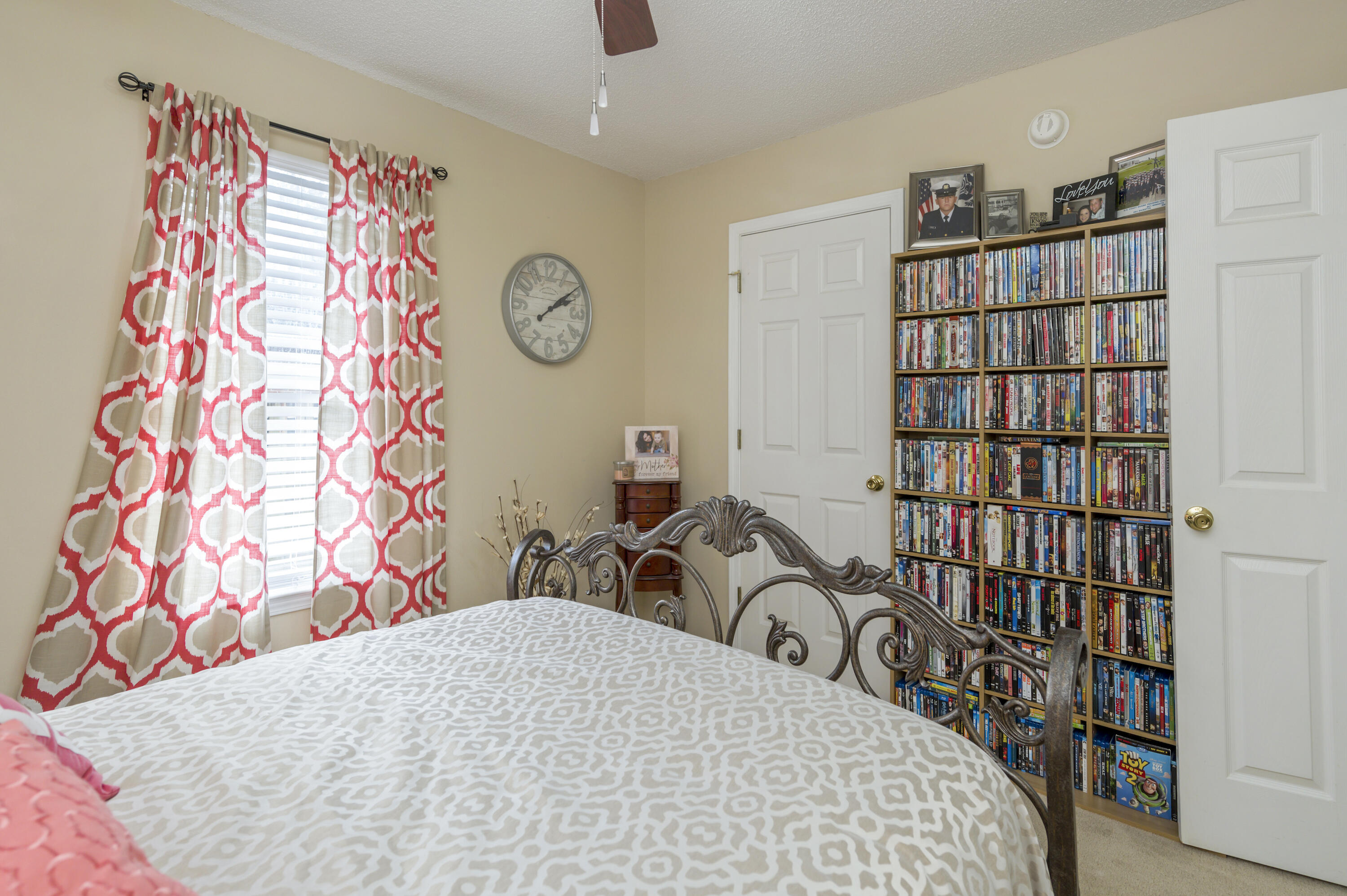 BROOKE ESTATES PH I - Residential