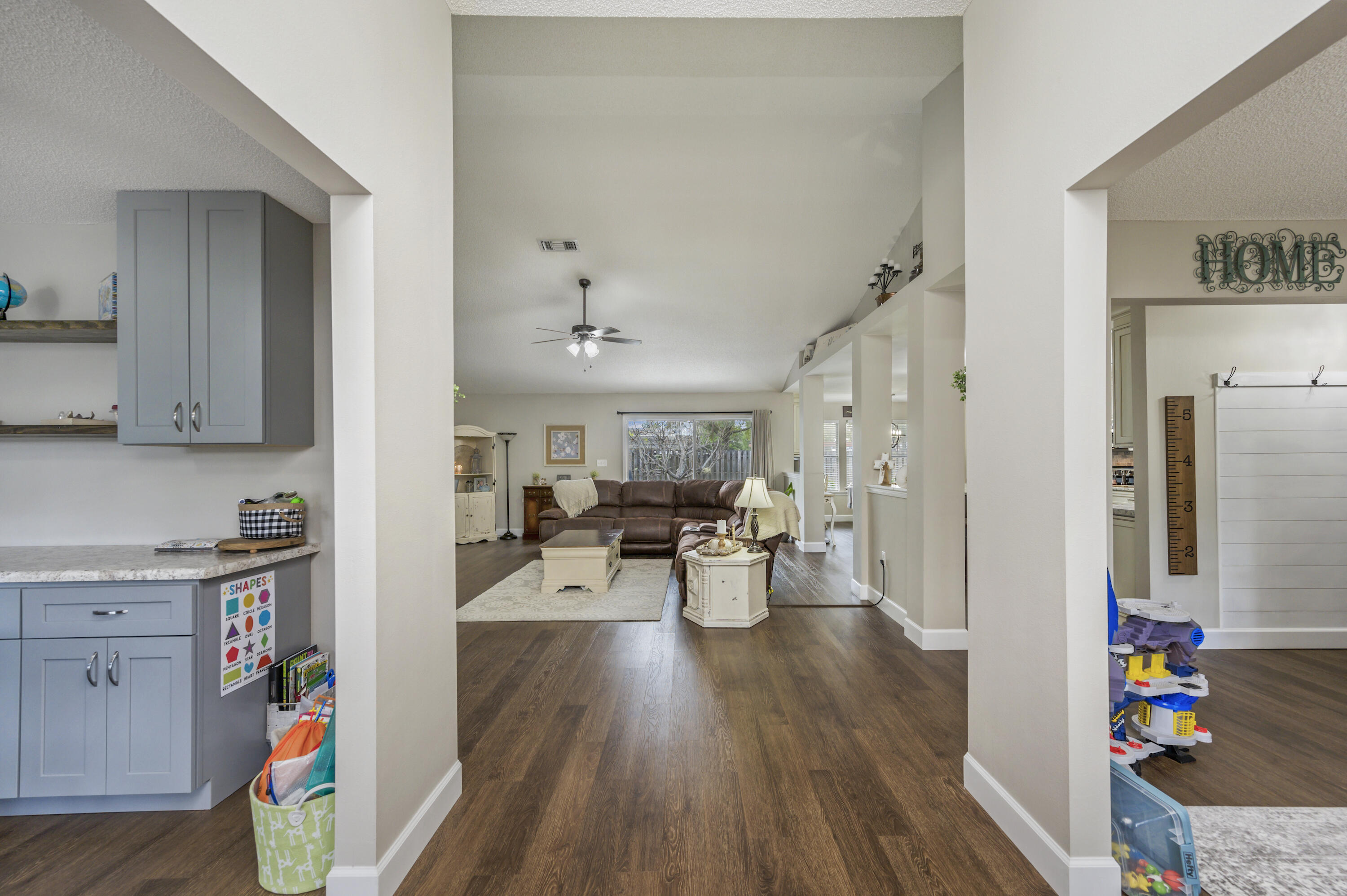 BROOKE ESTATES PH I - Residential