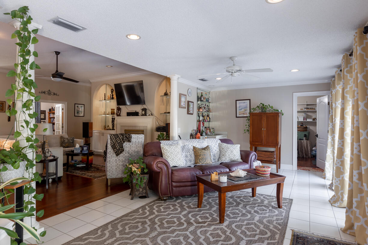 HOLLEY BY THE SEA, 1ST ADD - Residential