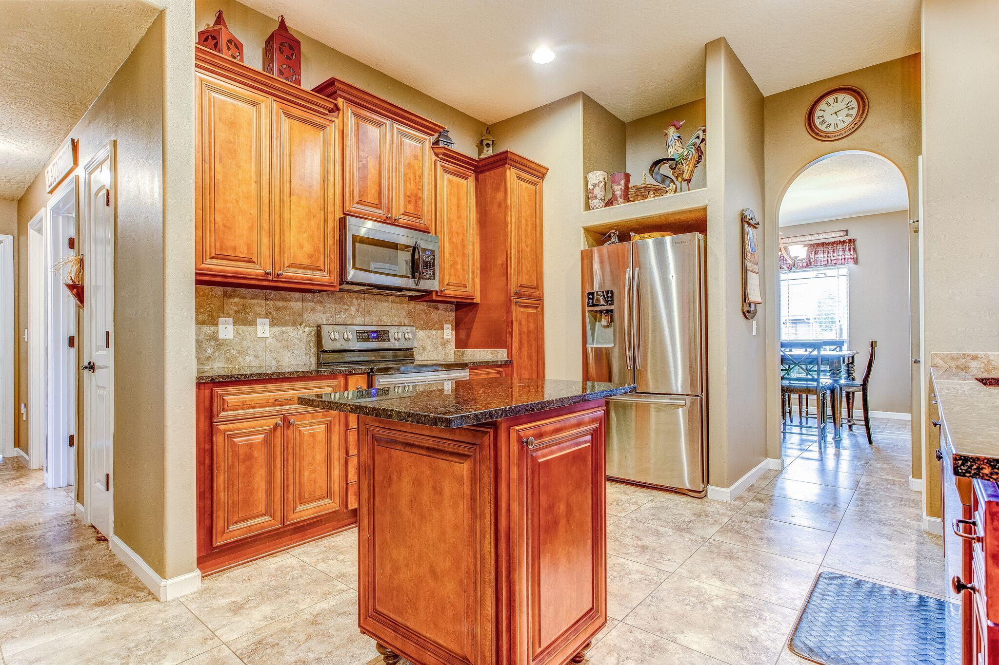 KAITLYNS PRESERVE - Residential