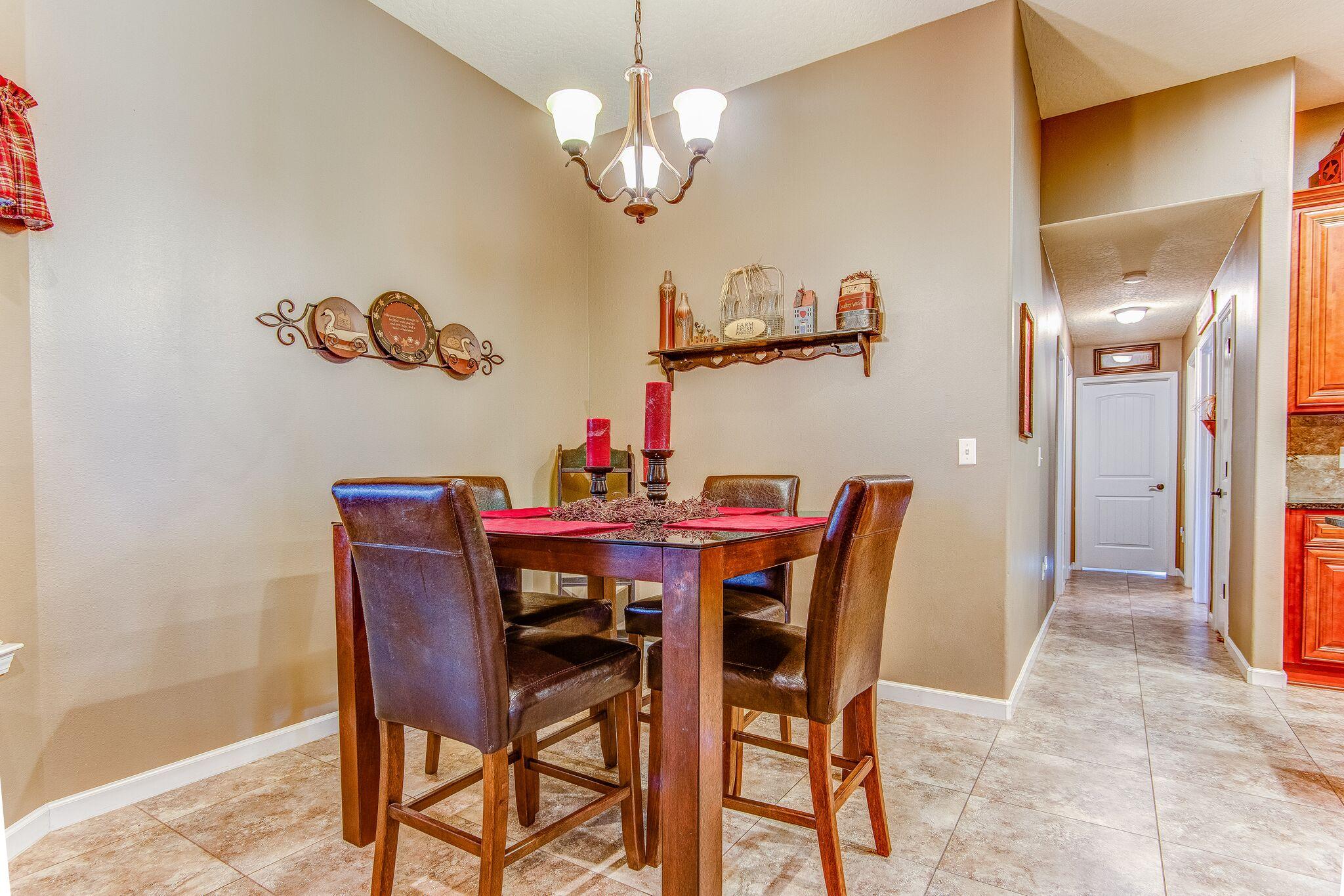 KAITLYNS PRESERVE - Residential