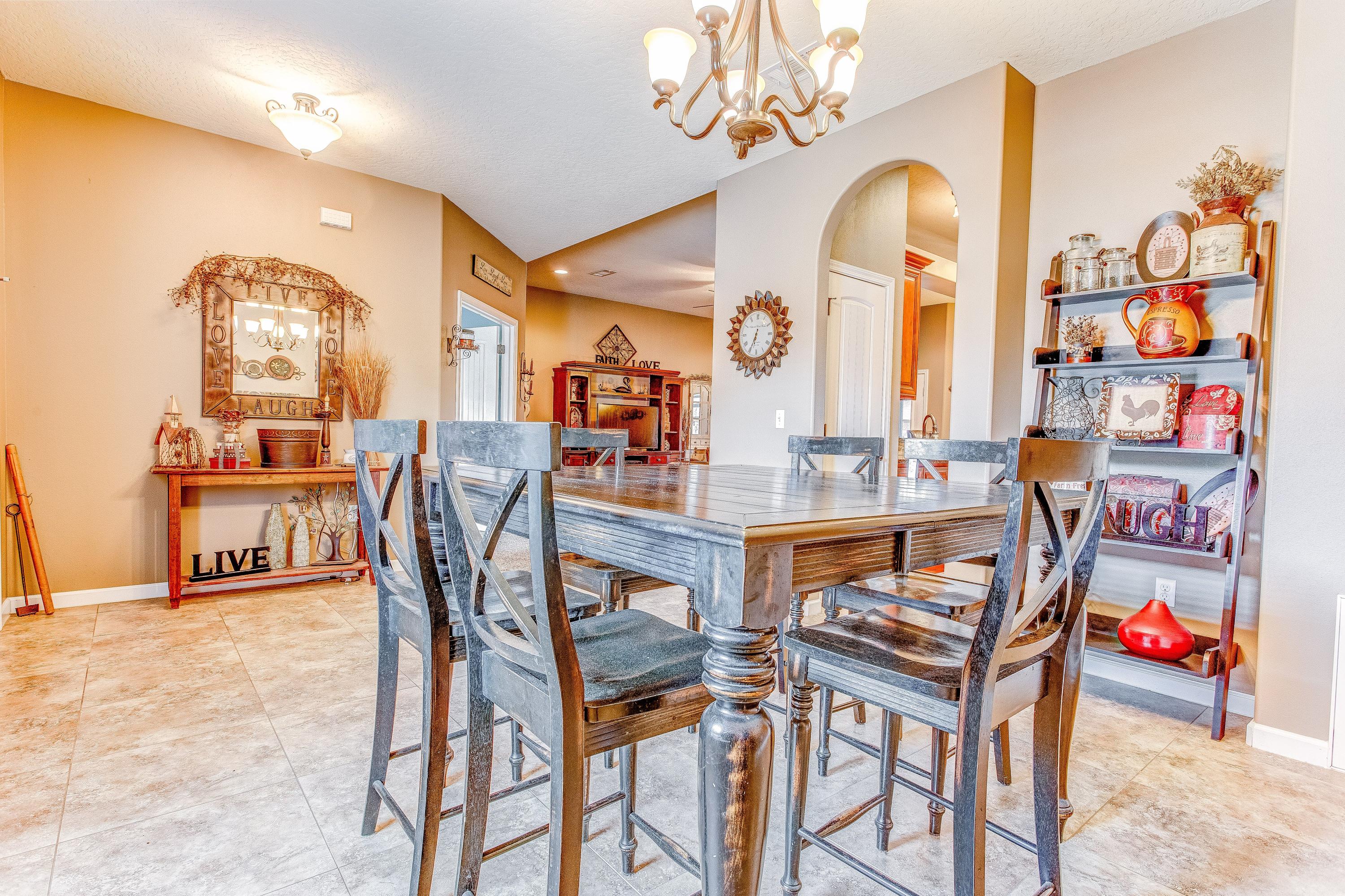 KAITLYNS PRESERVE - Residential