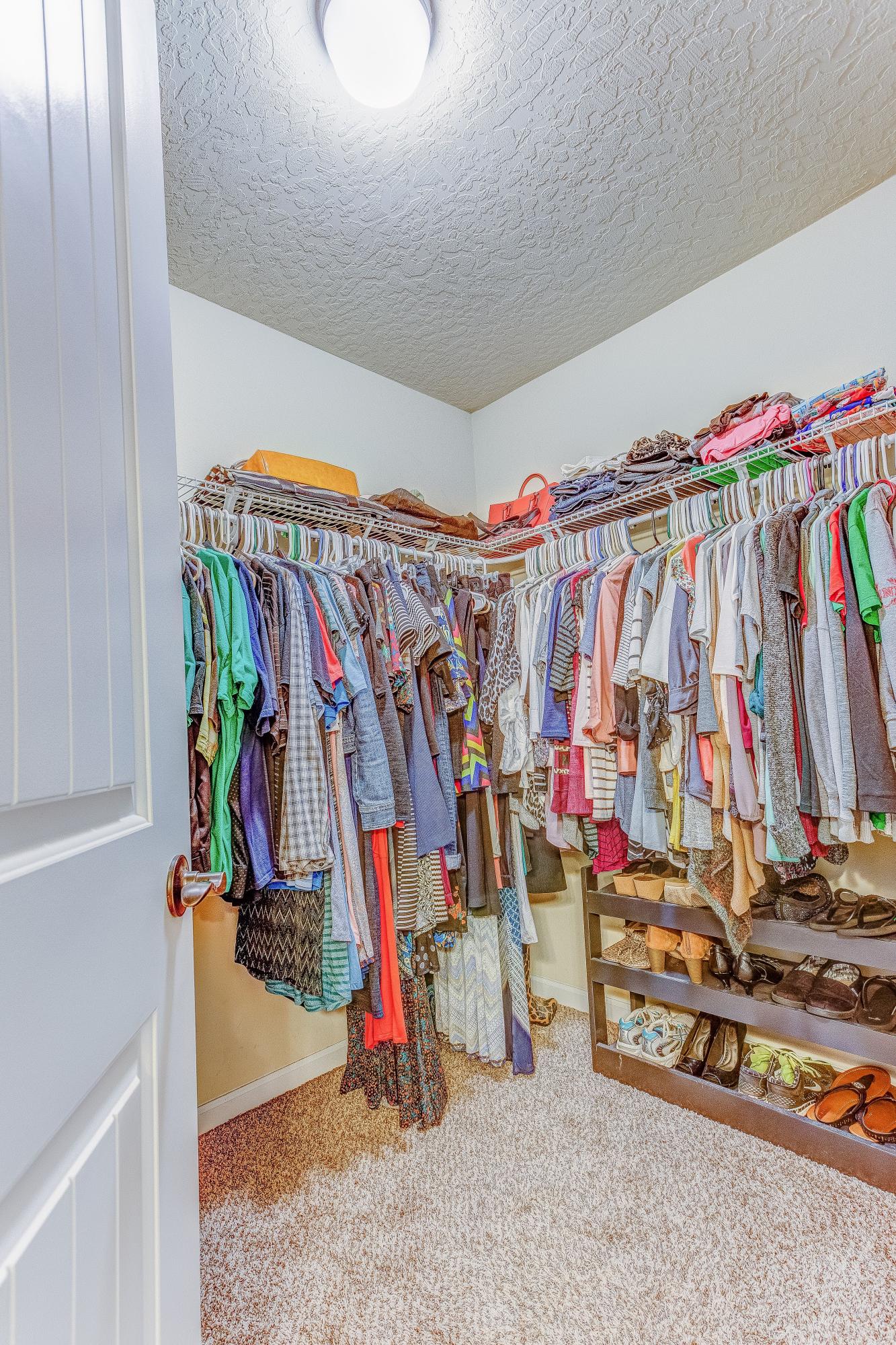 KAITLYNS PRESERVE - Residential